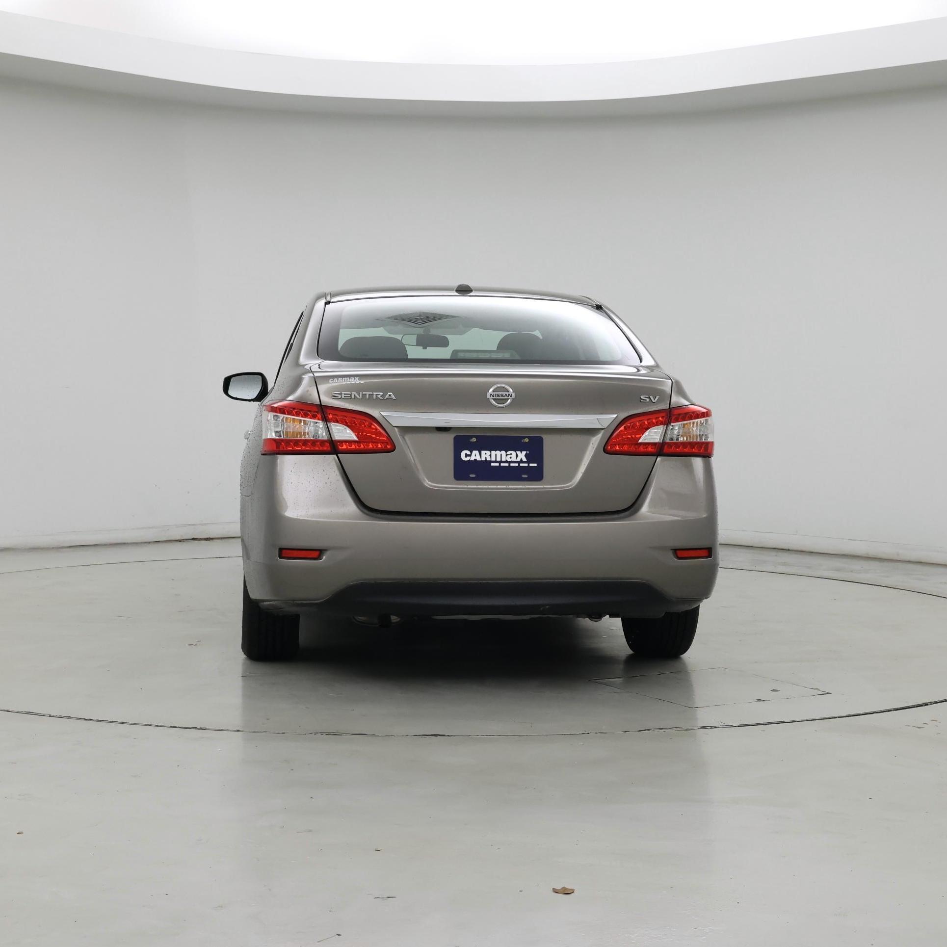 Thumbnail: 2015 Nissan Sentra - 7
