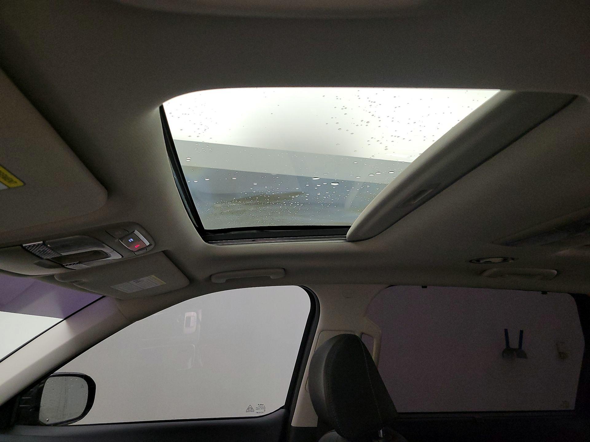 Thumbnail: 2024 Kia Telluride - 18