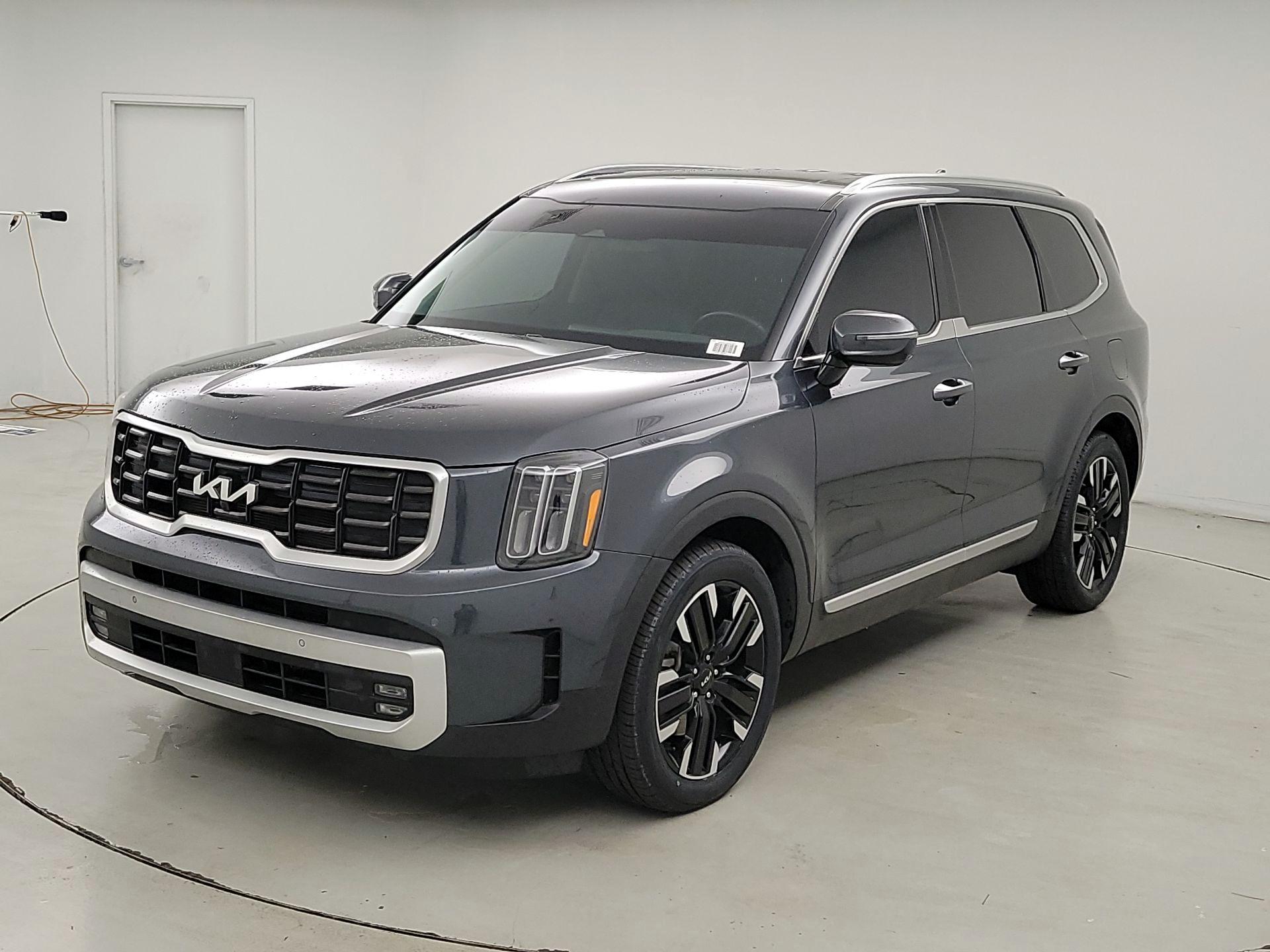 Thumbnail: 2024 Kia Telluride - 3