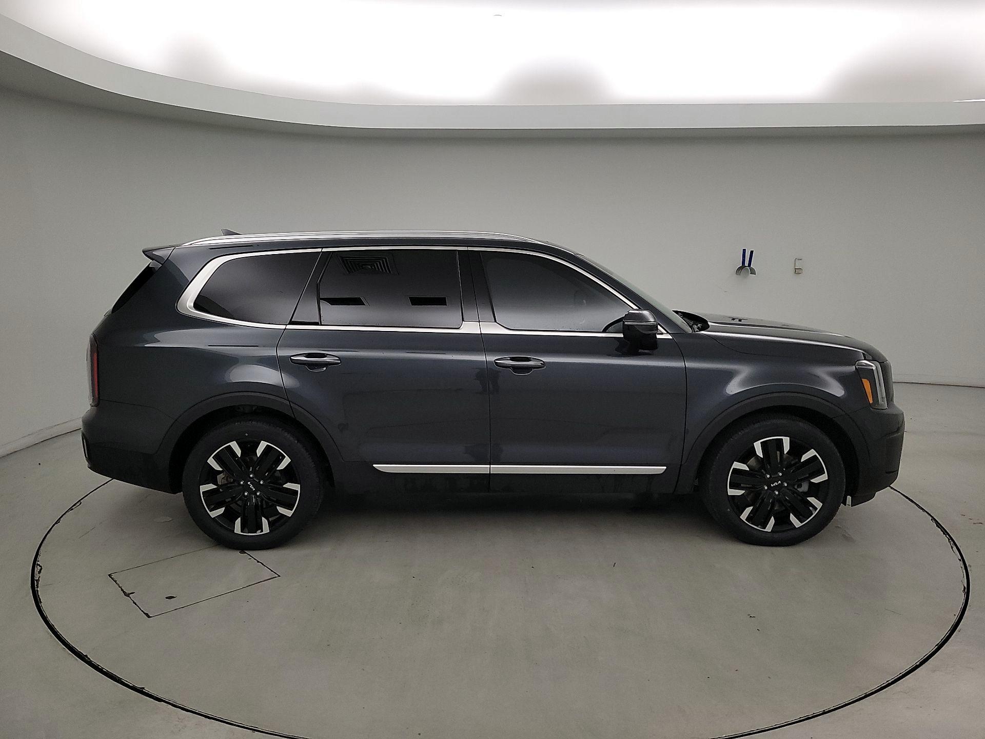 Thumbnail: 2024 Kia Telluride - 4