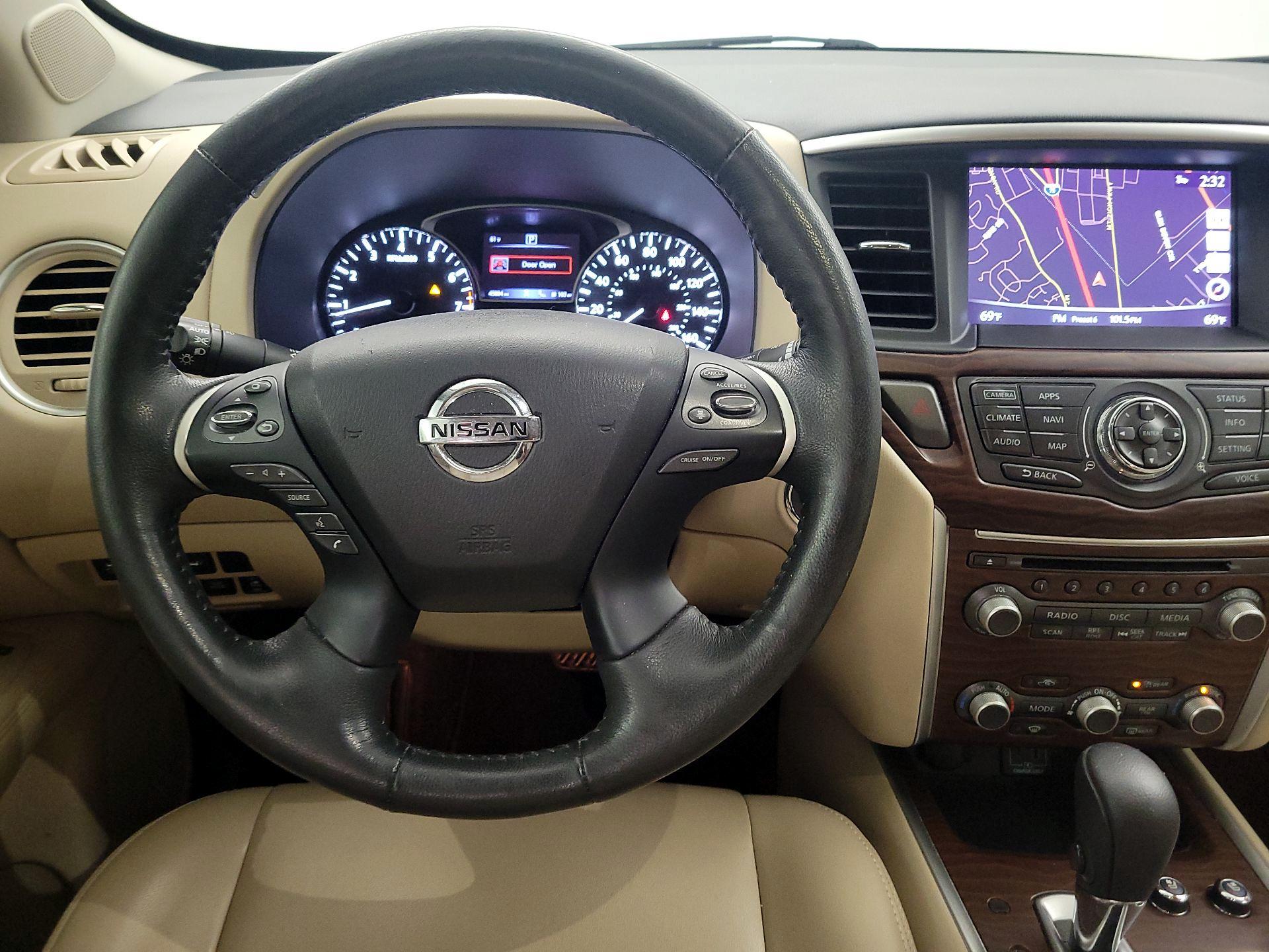 Thumbnail: 2020 Nissan Pathfinder - 10