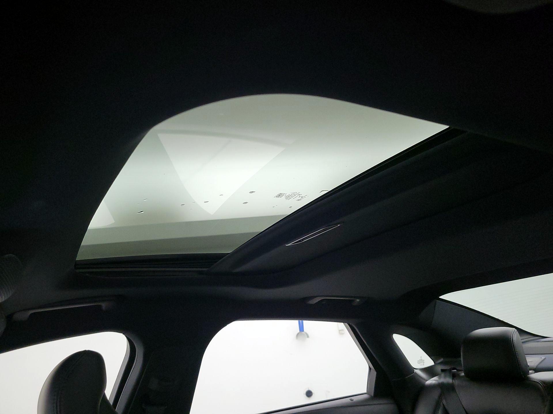 Thumbnail: 2019 Lincoln MKZ - 18
