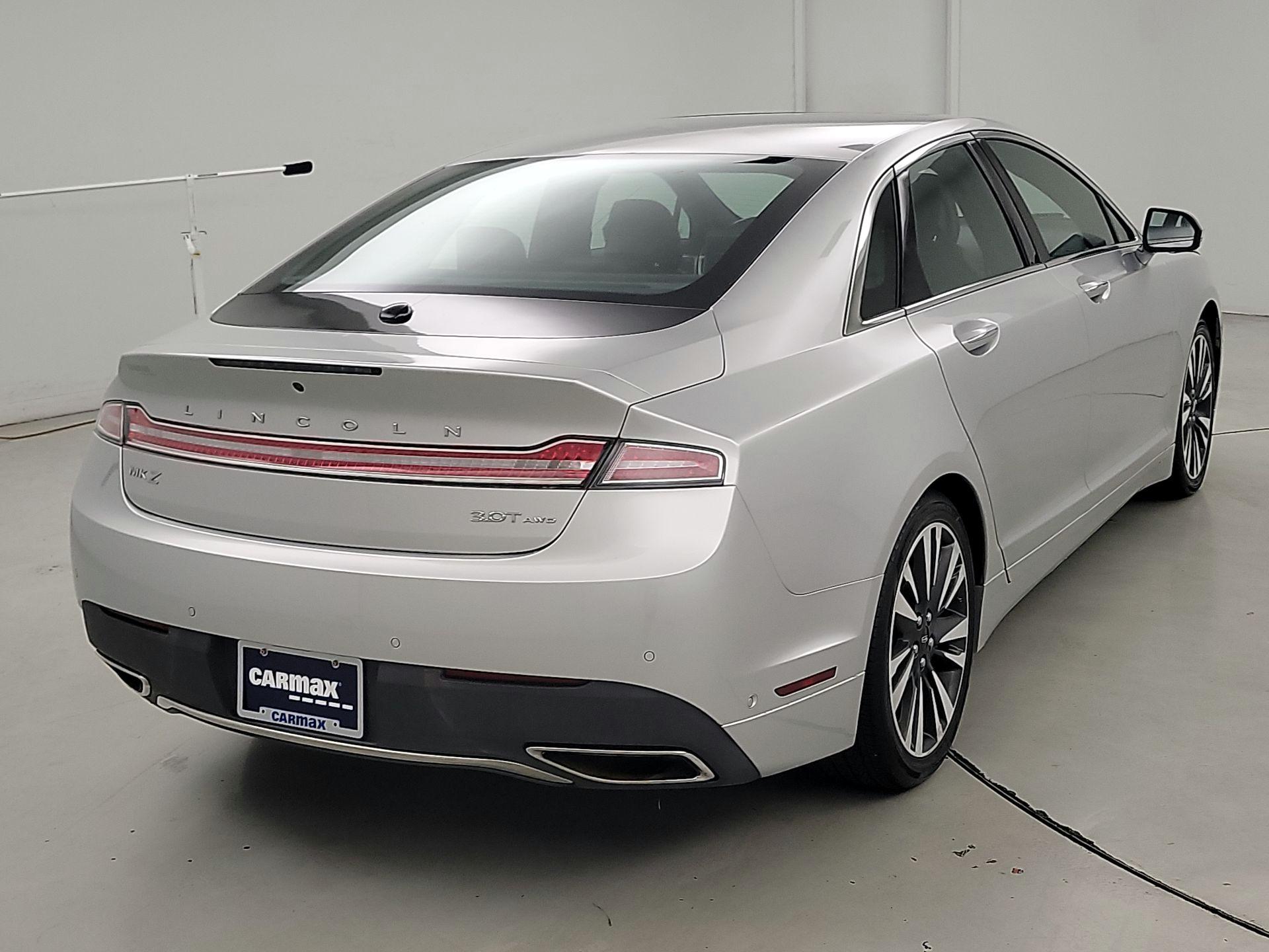 Thumbnail: 2019 Lincoln MKZ - 5