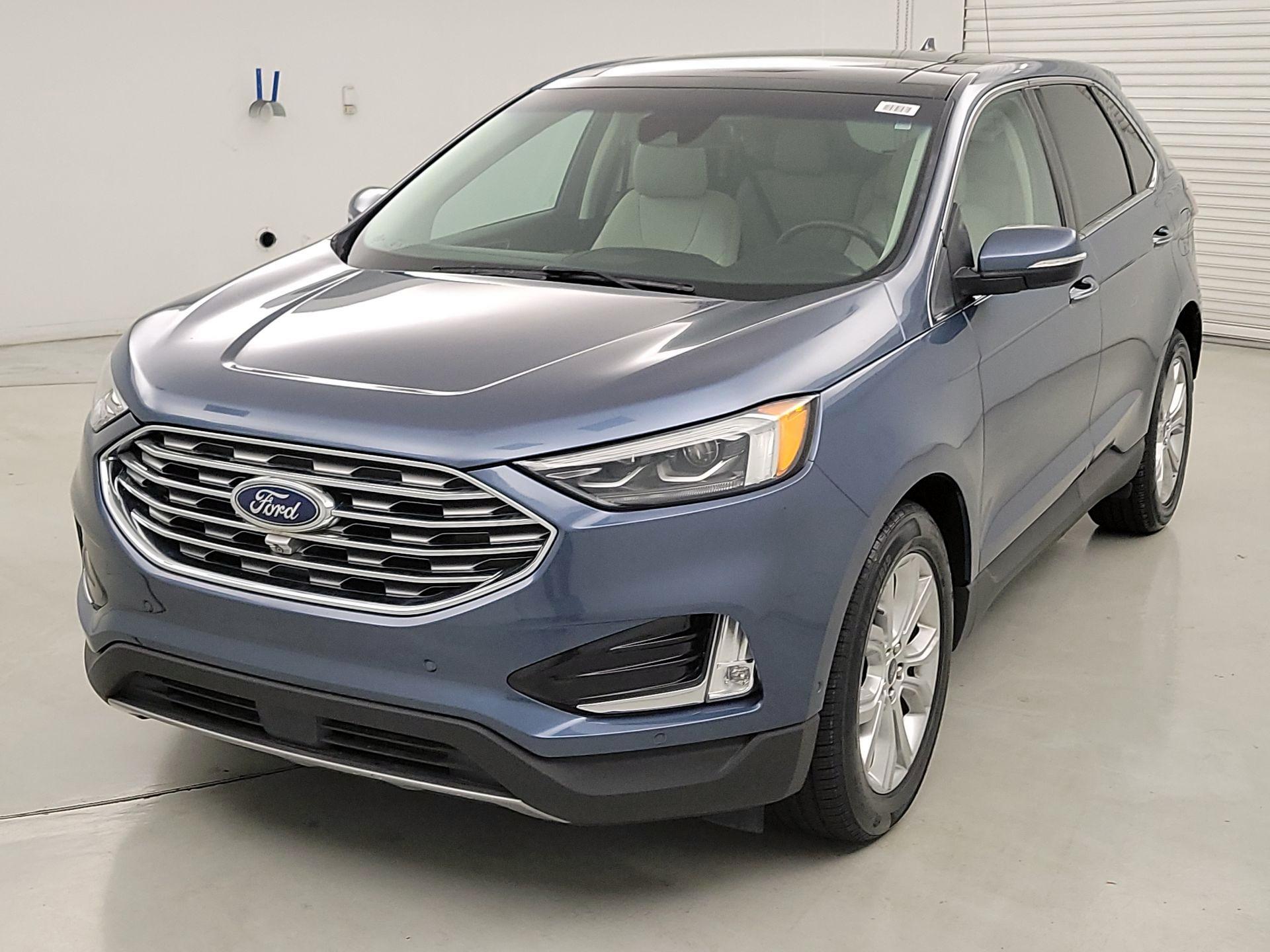 Thumbnail: 2019 Ford Edge - 3
