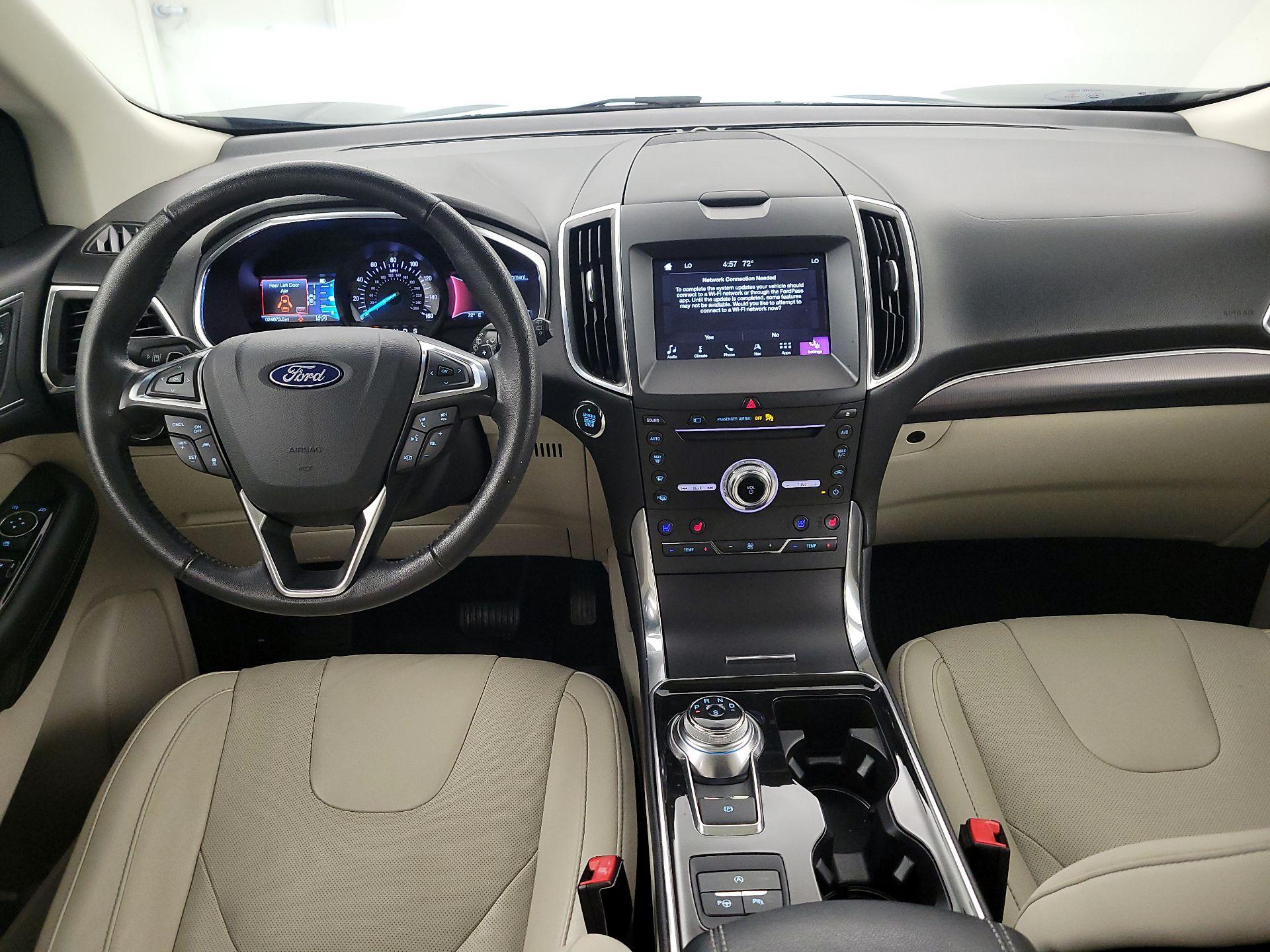 Thumbnail: 2019 Ford Edge - 8