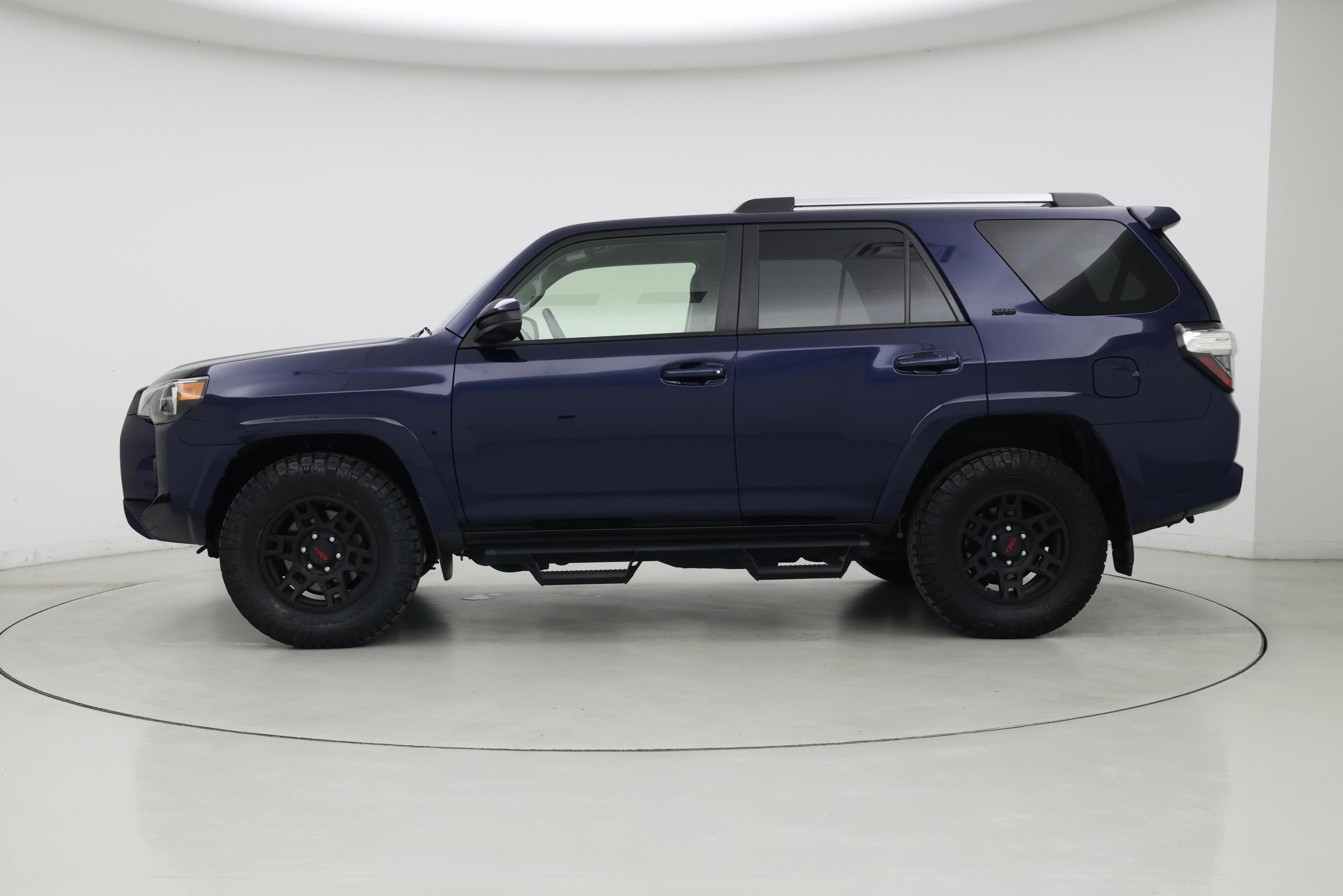 Thumbnail: 2022 Toyota 4Runner - 3