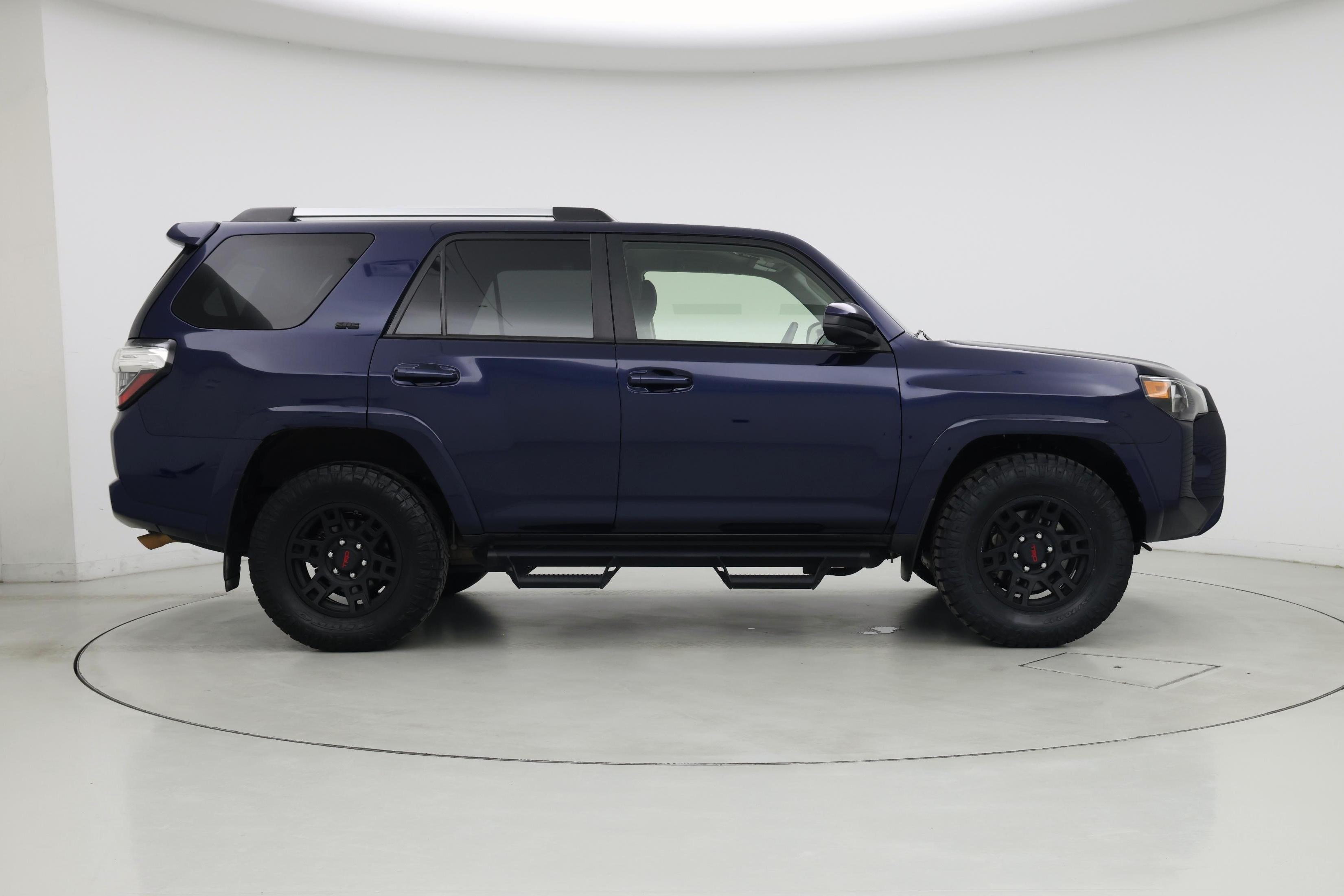 Thumbnail: 2022 Toyota 4Runner - 7
