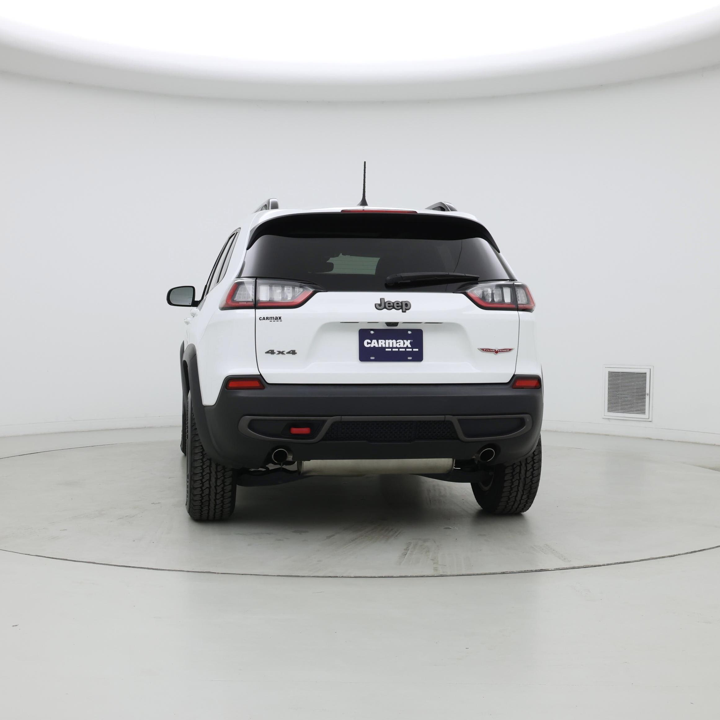 Thumbnail: 2022 Jeep Cherokee - 6