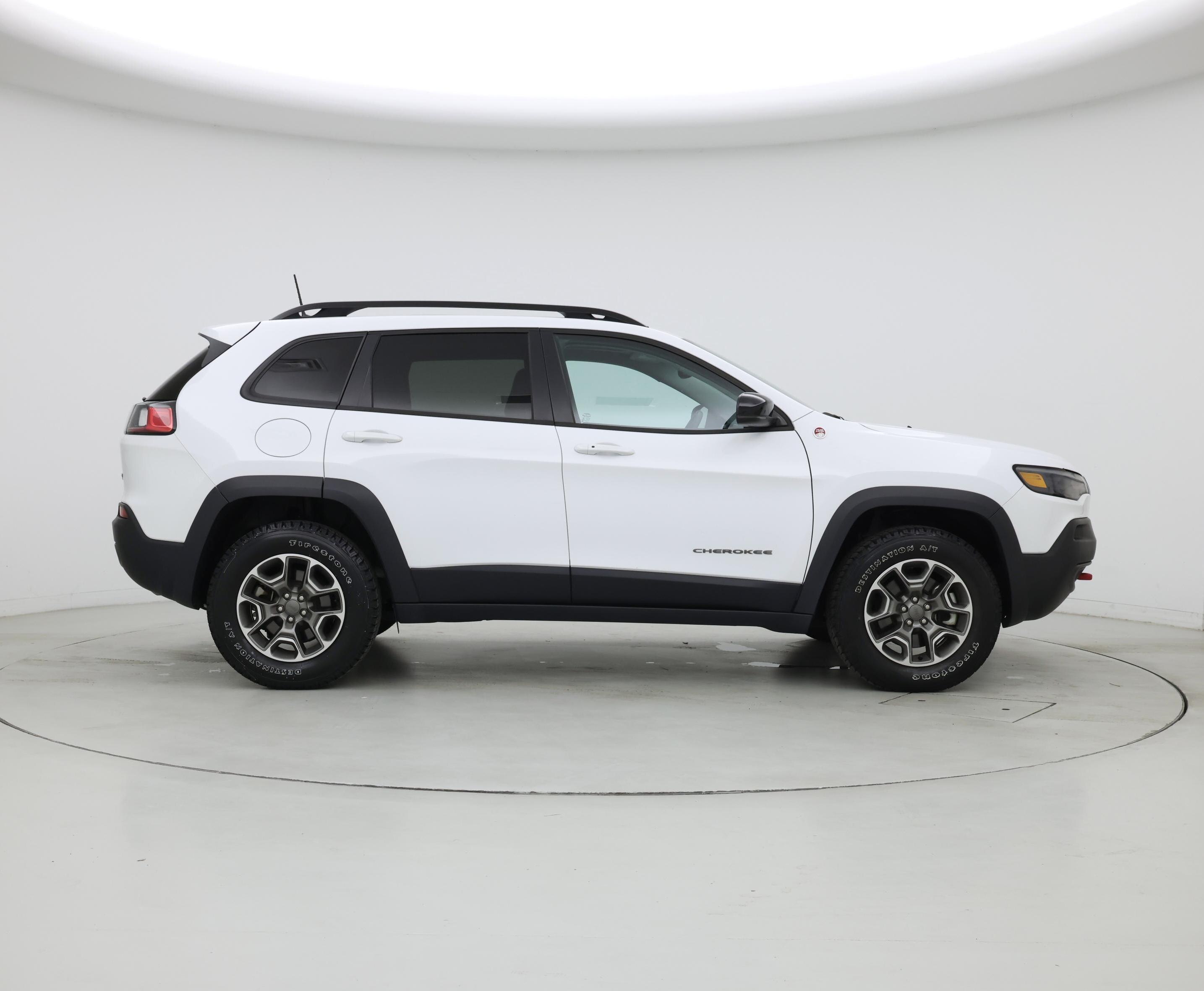 Thumbnail: 2022 Jeep Cherokee - 7