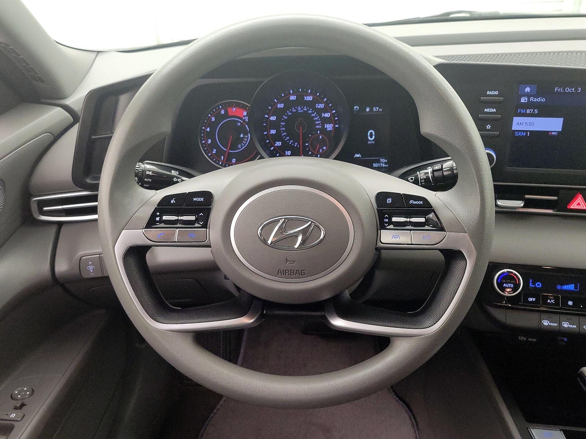 Thumbnail: 2023 Hyundai Elantra - 10