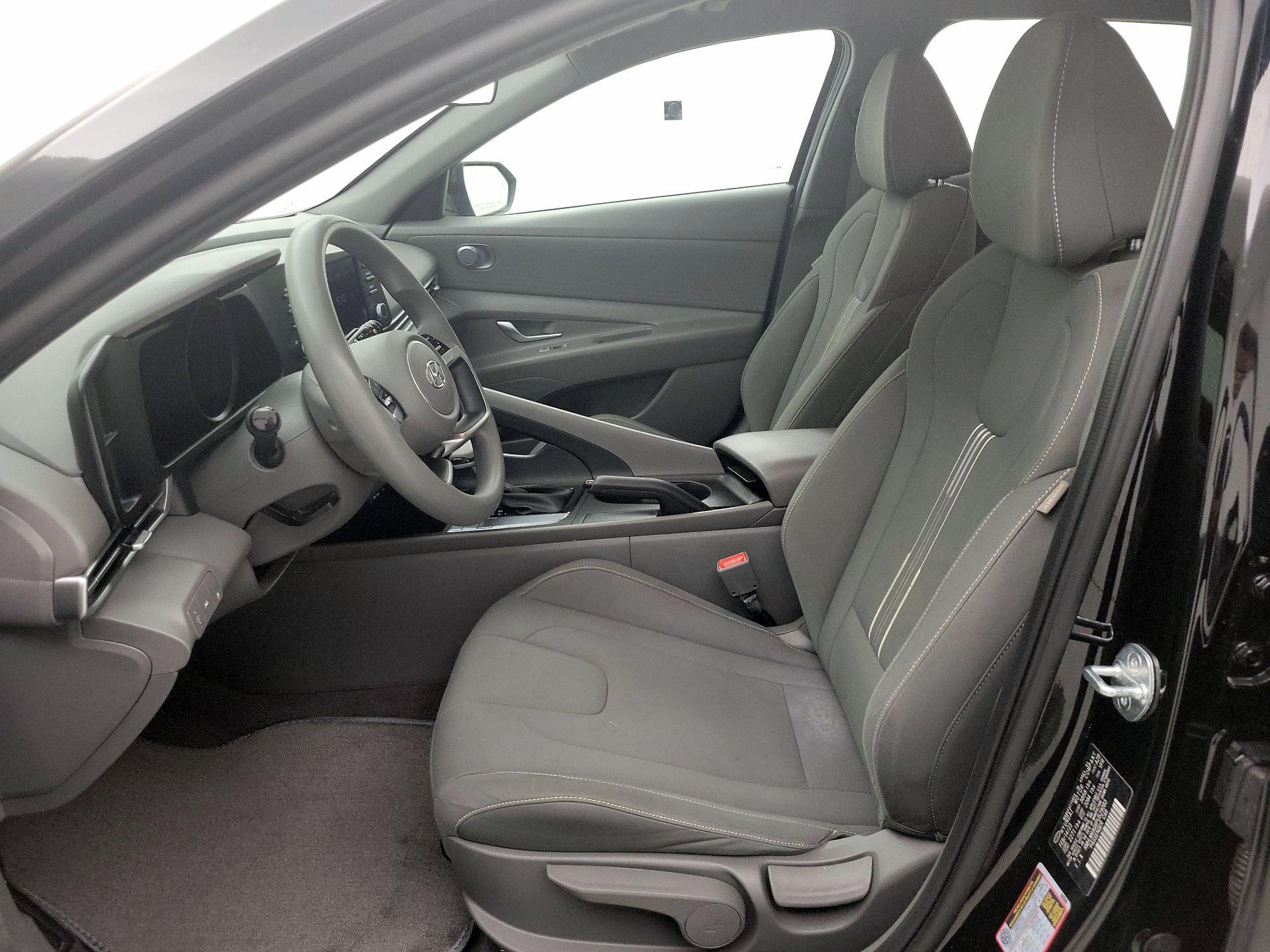 Thumbnail: 2023 Hyundai Elantra - 11