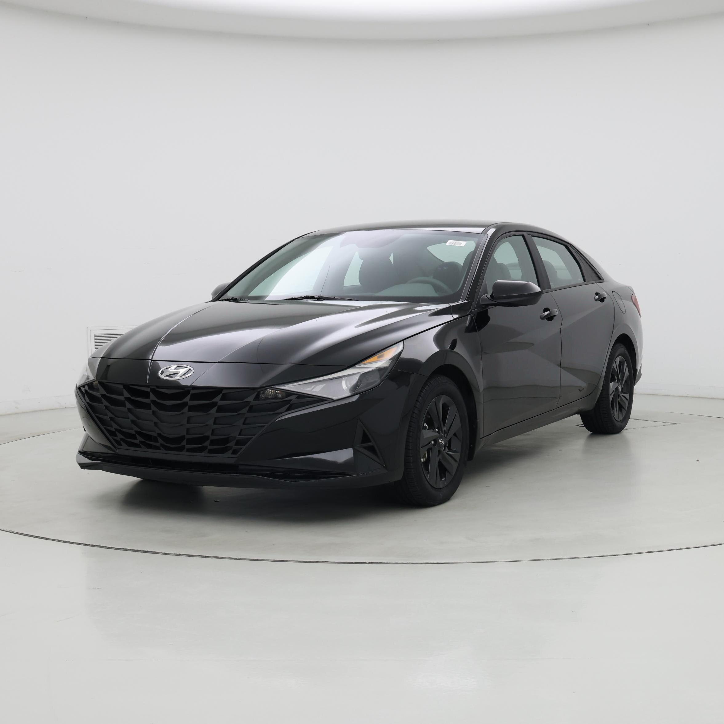 Thumbnail: 2023 Hyundai Elantra - 4