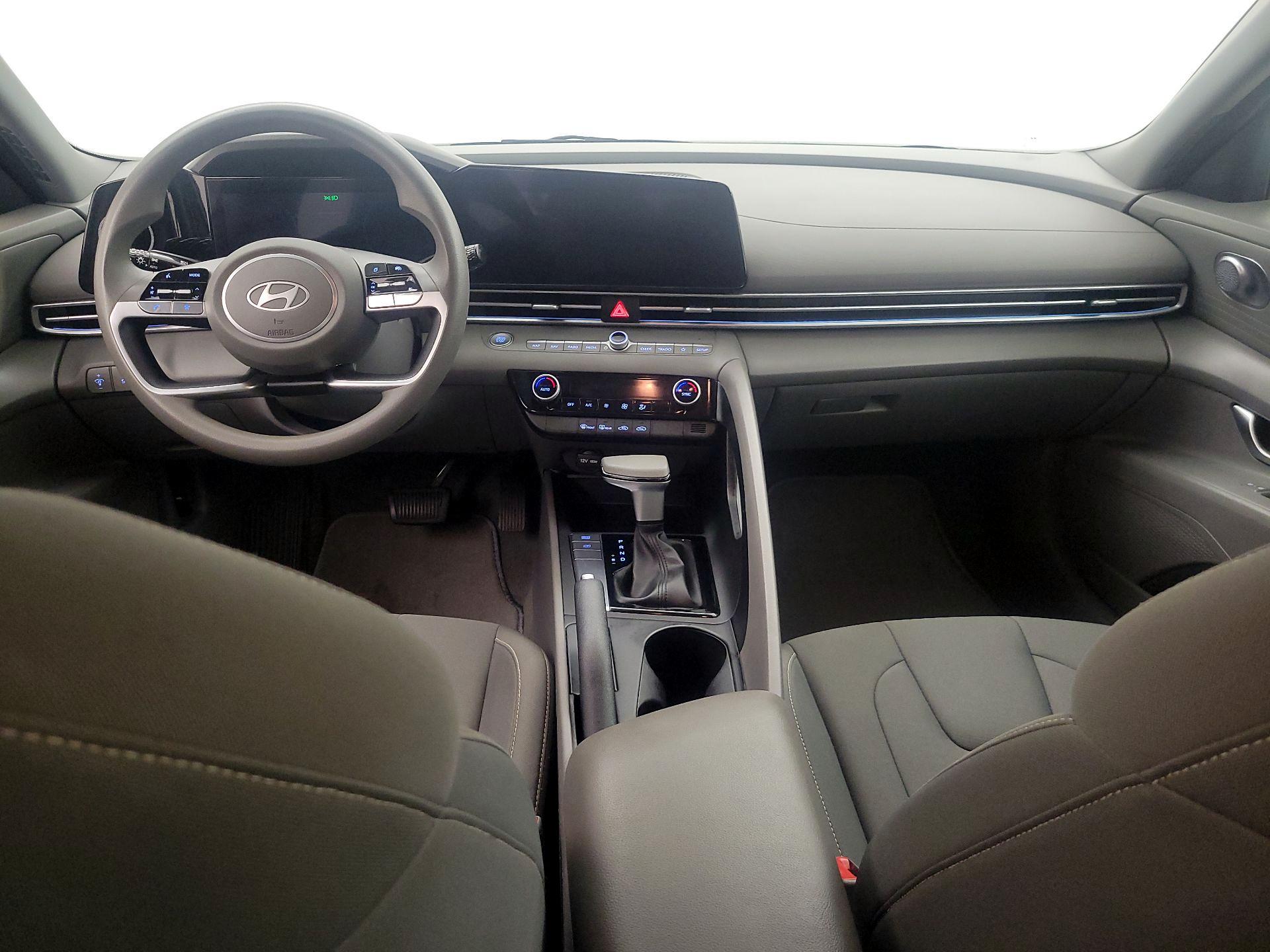 Thumbnail: 2024 Hyundai Elantra - 9