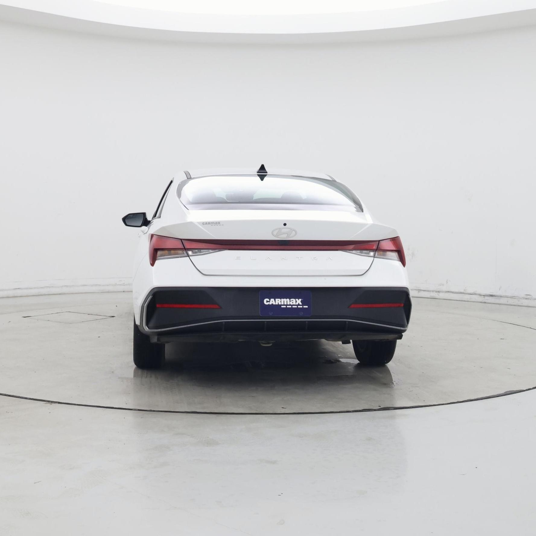 Thumbnail: 2024 Hyundai Elantra - 6