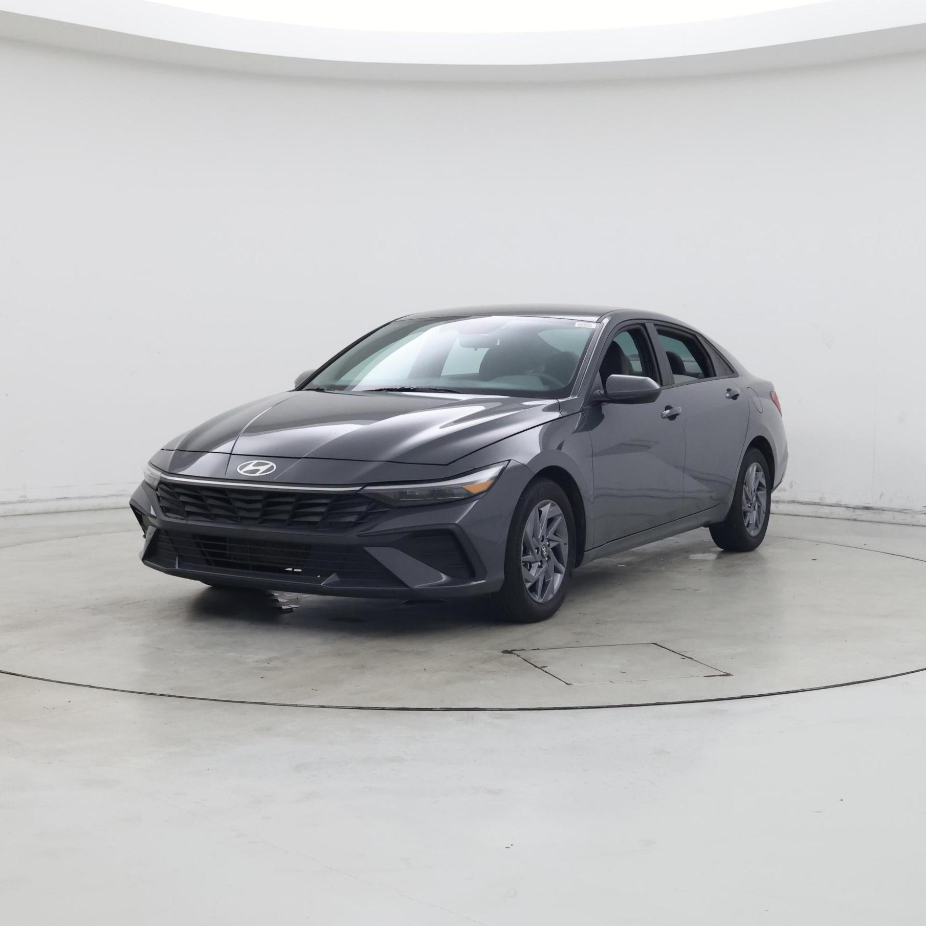 Thumbnail: 2024 Hyundai Elantra - 4