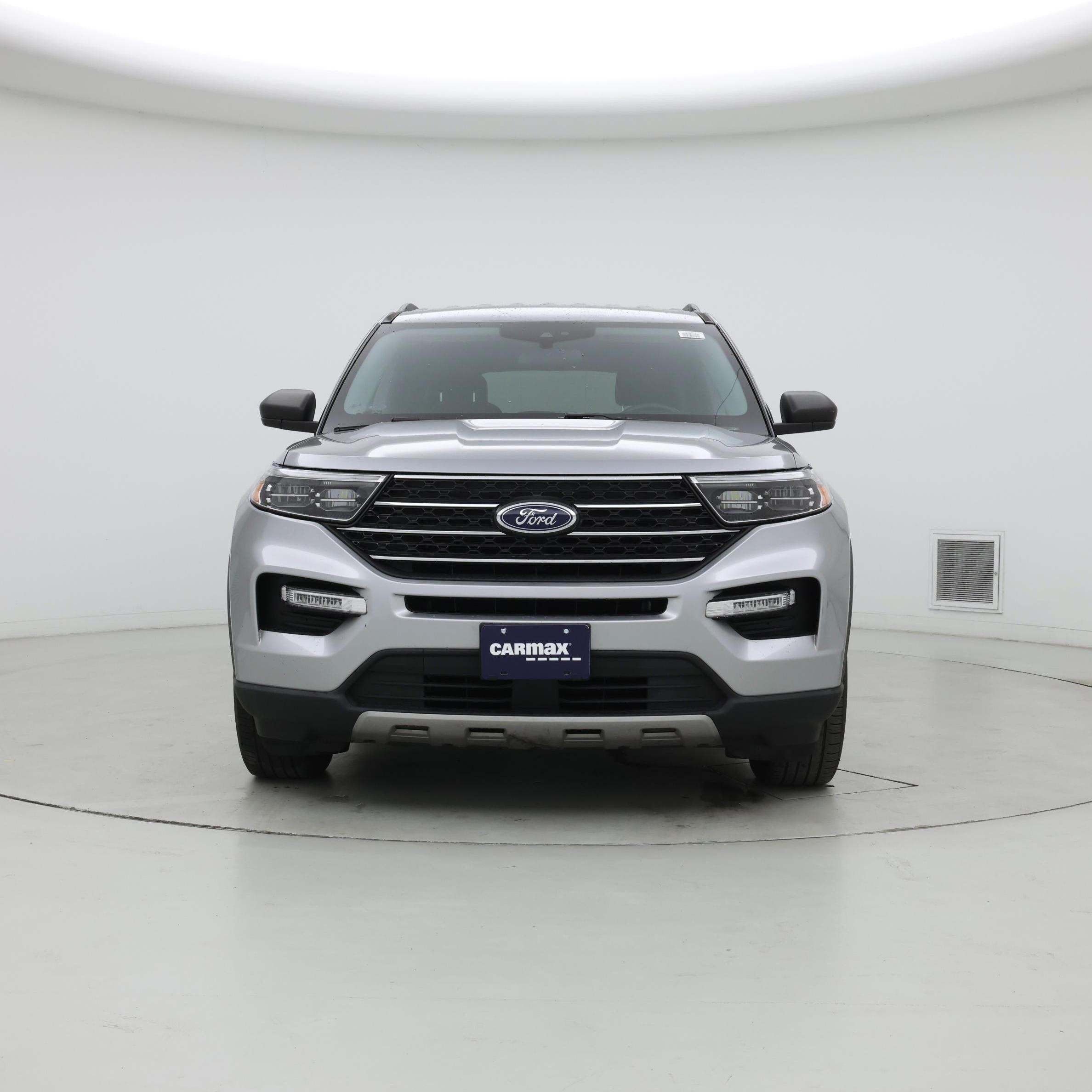 Thumbnail: 2022 Ford Explorer - 5