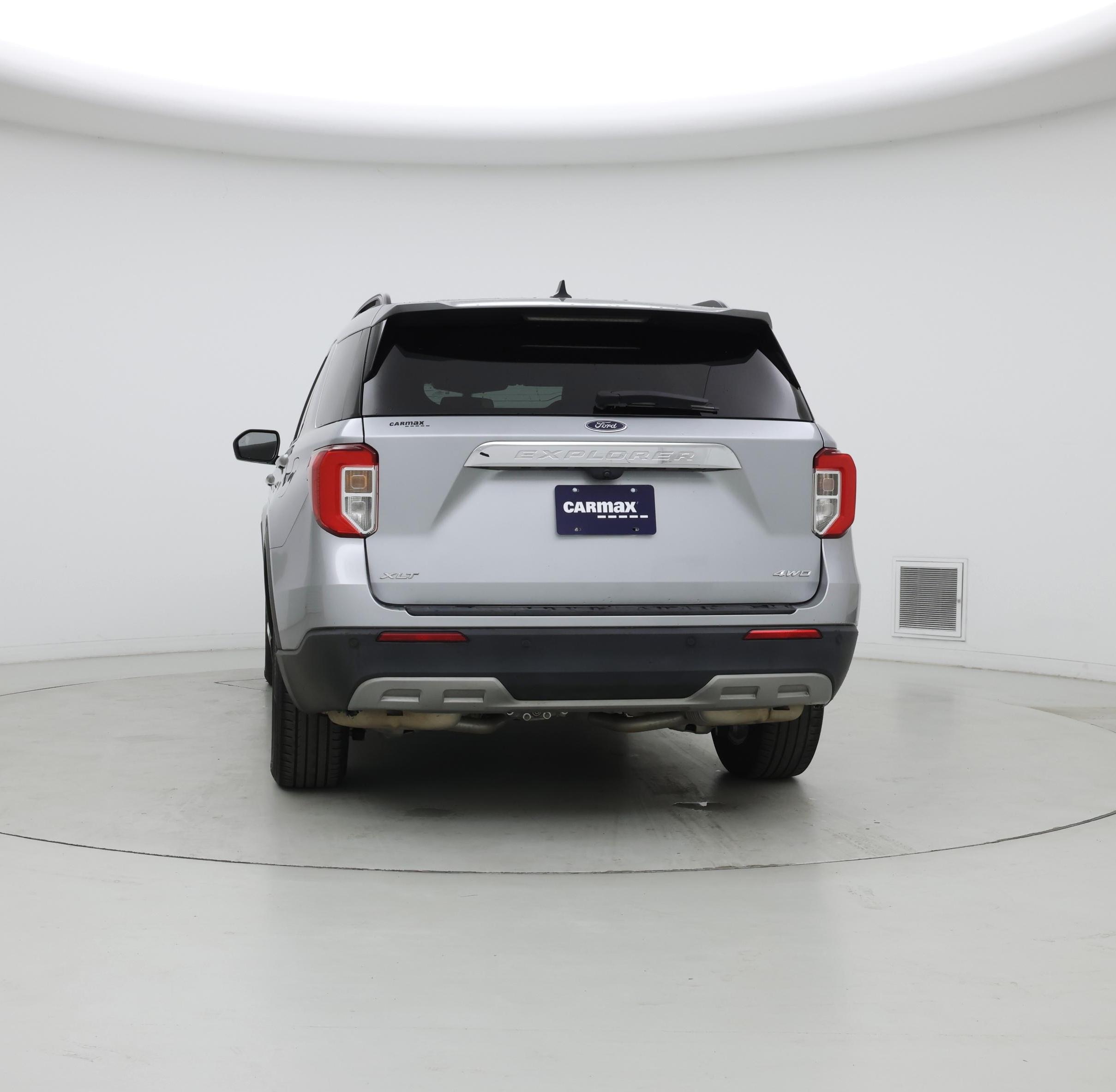 Thumbnail: 2022 Ford Explorer - 6