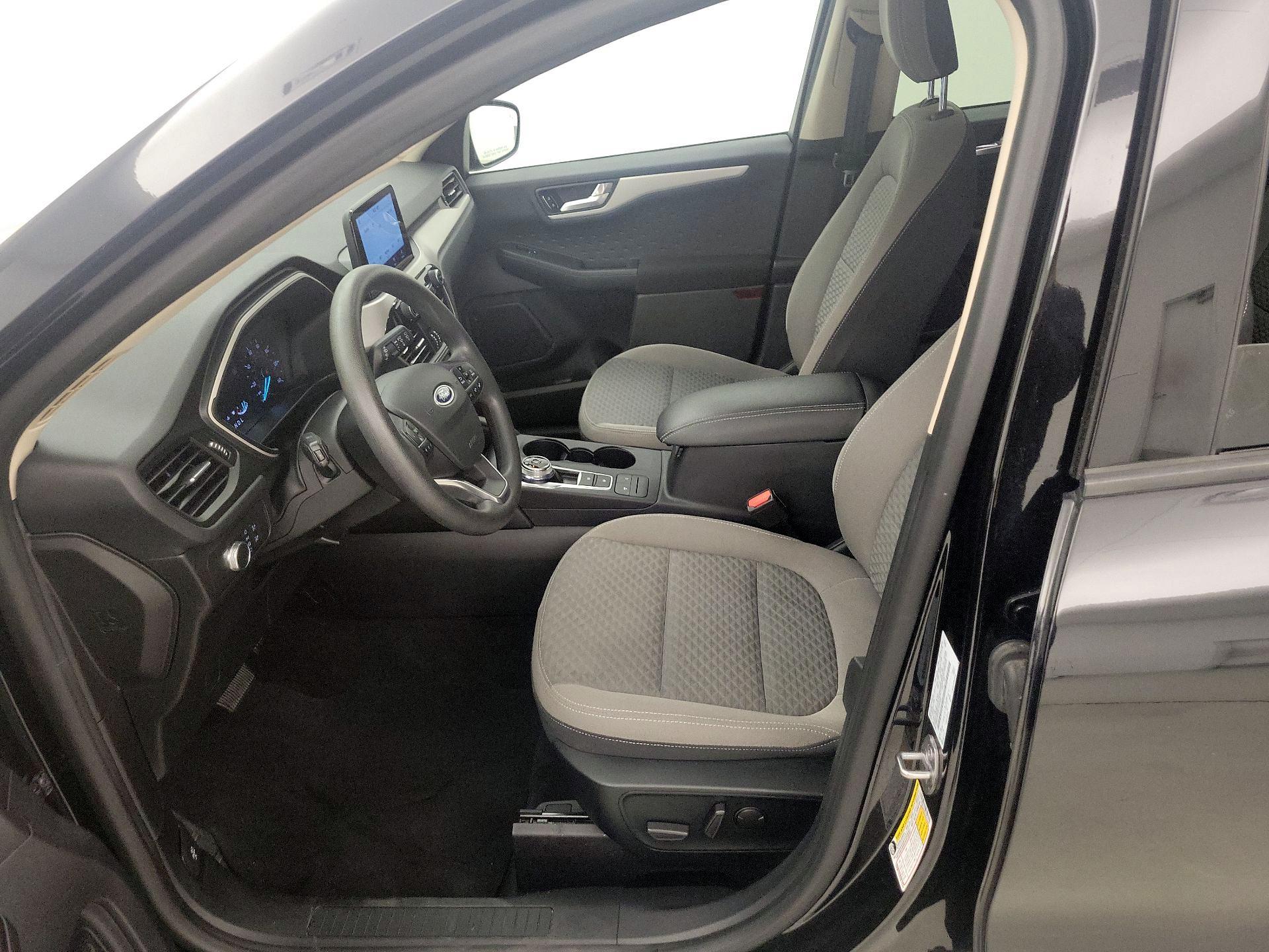Thumbnail: 2020 Ford Escape - 11