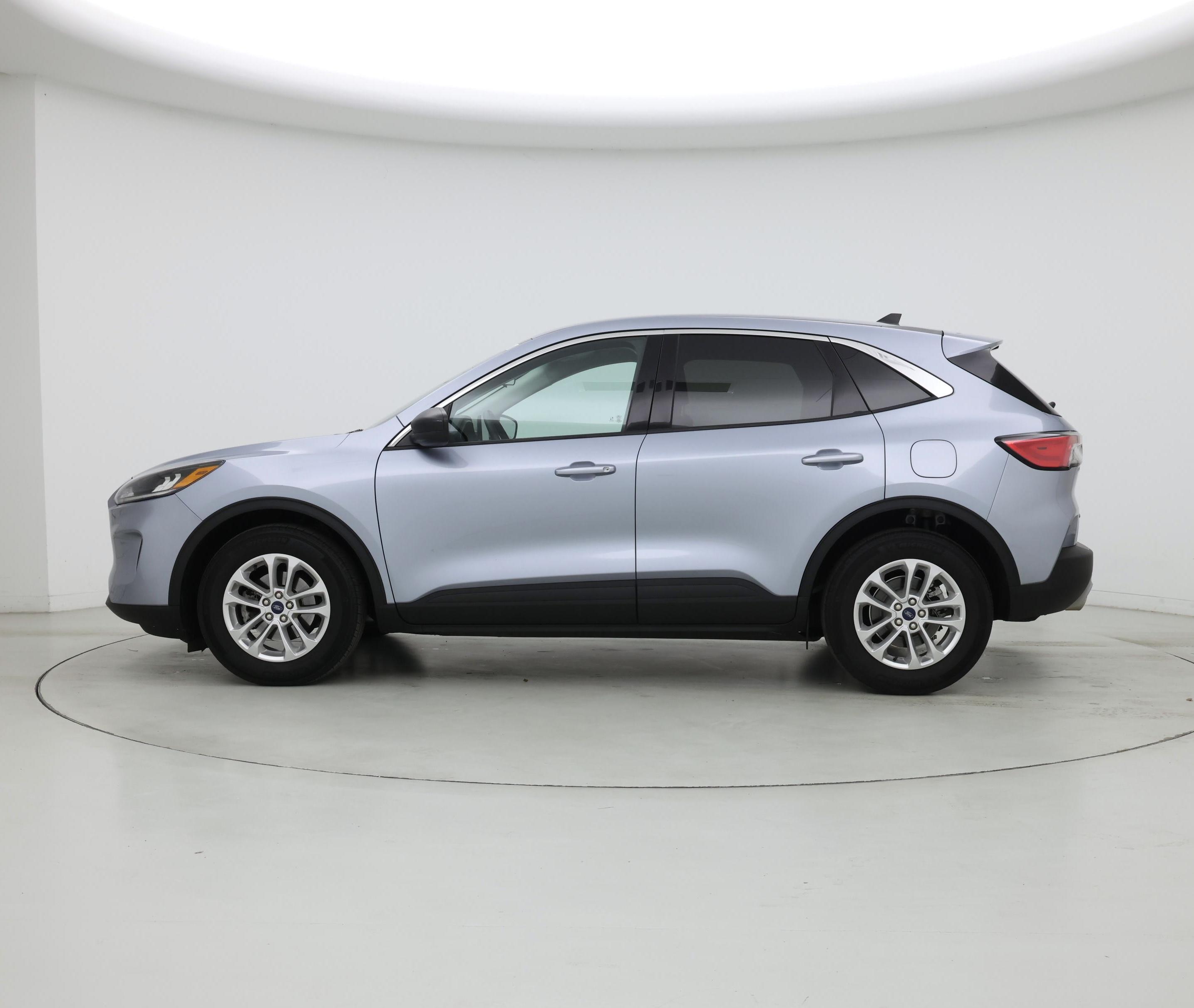 Thumbnail: 2022 Ford Escape - 3