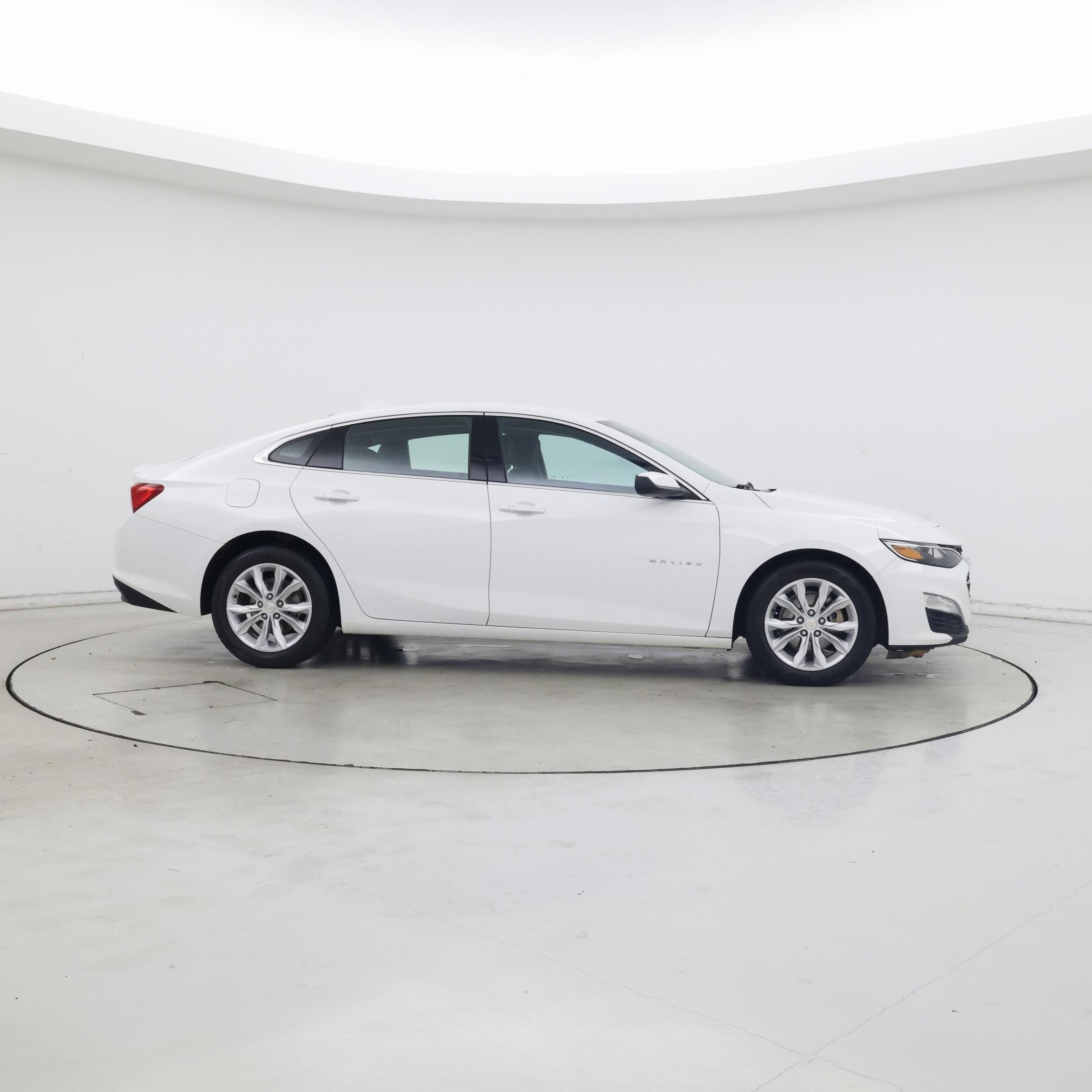 Thumbnail: 2023 Chevrolet Malibu - 7