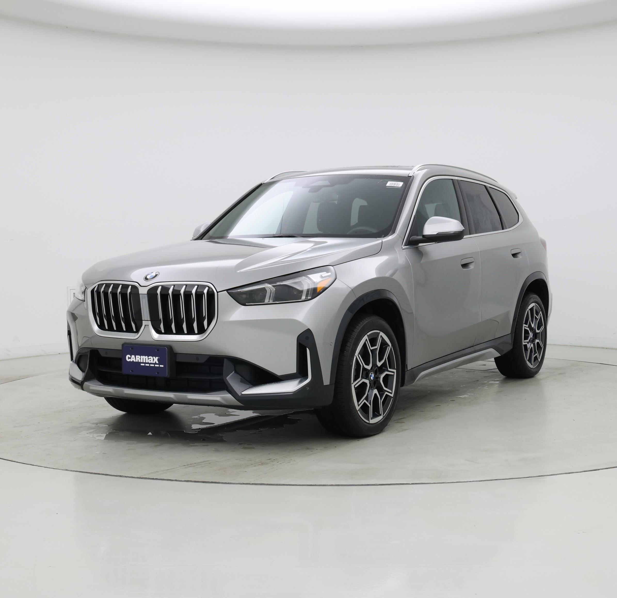 Thumbnail: 2023 BMW X1 - 4