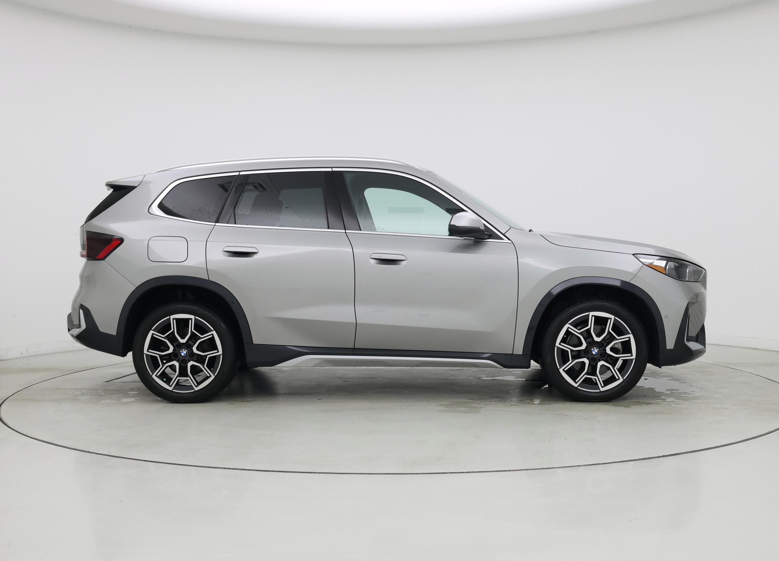 Thumbnail: 2023 BMW X1 - 7
