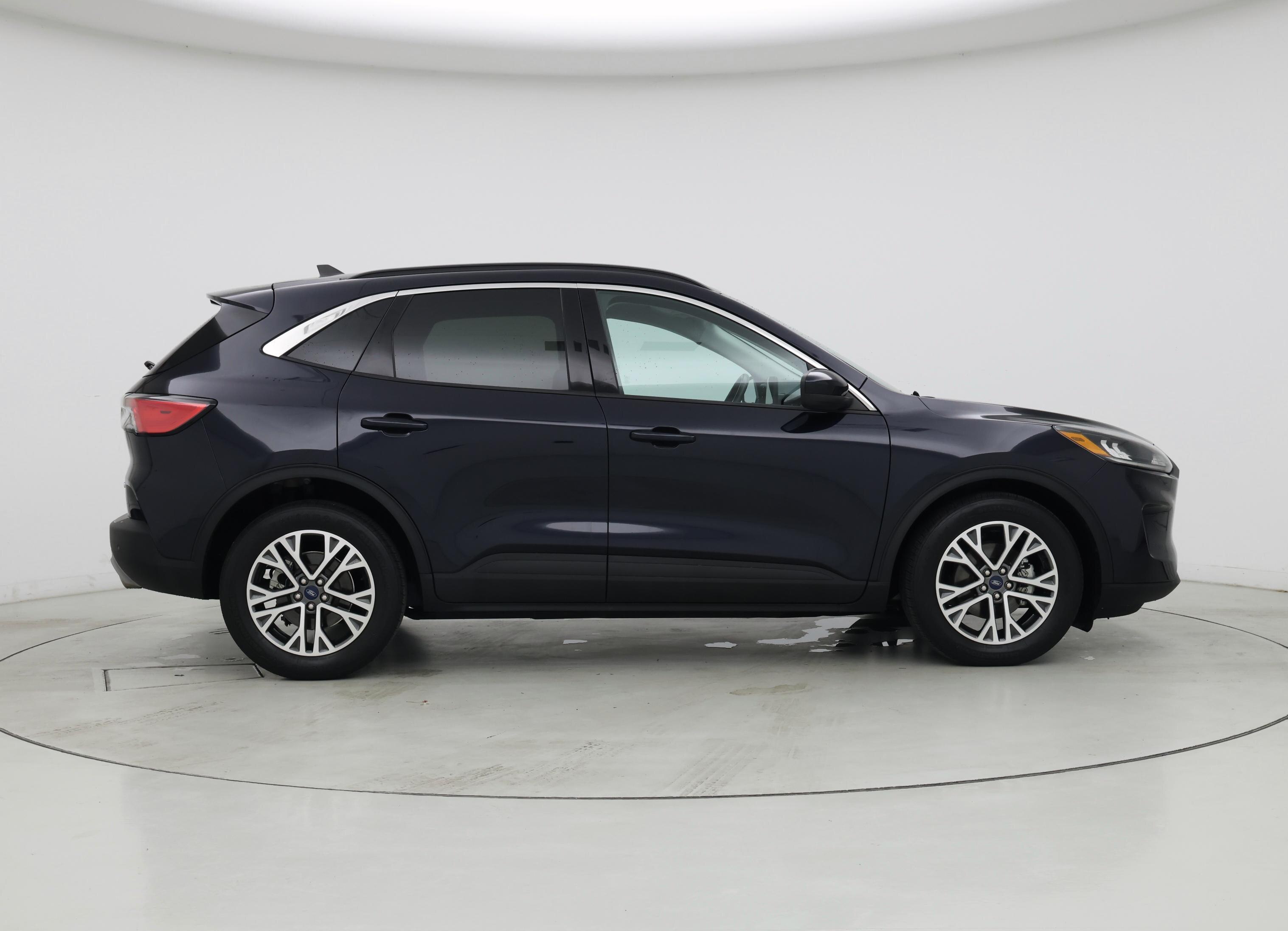 Thumbnail: 2021 Ford Escape - 7