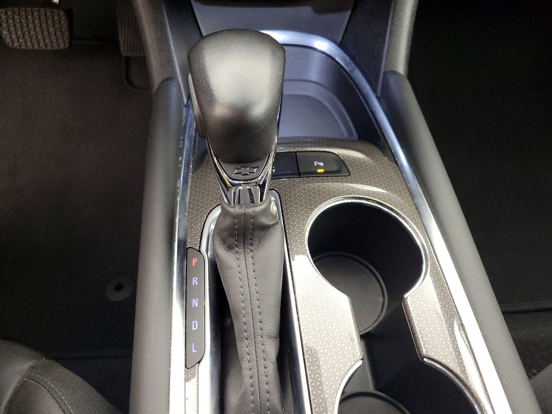 Thumbnail: 2022 Chevrolet Malibu - 17