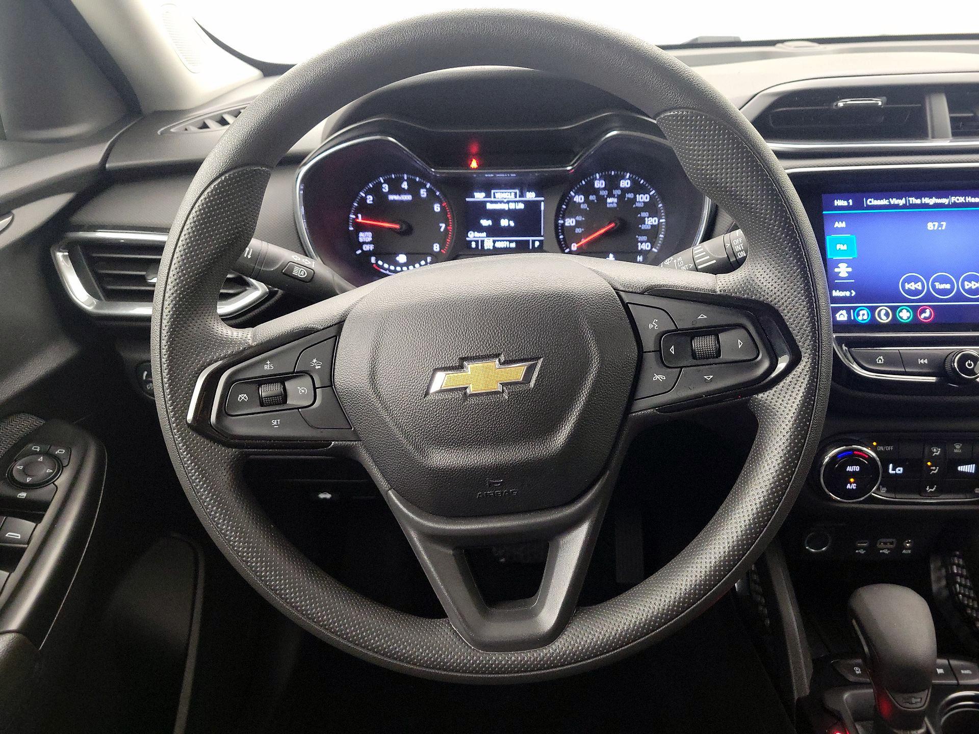 Thumbnail: 2023 Chevrolet TrailBlazer - 10