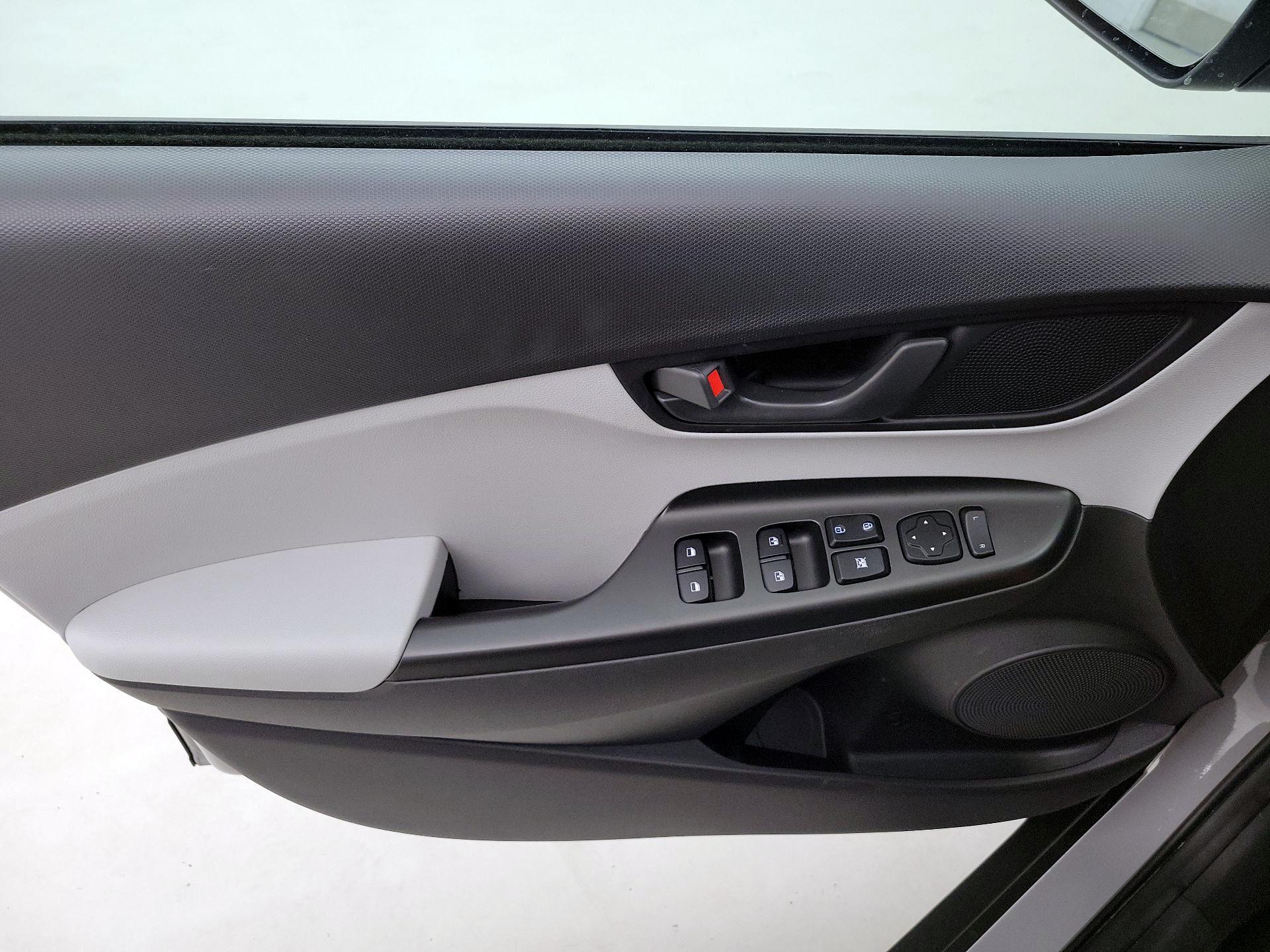 Thumbnail: 2023 Hyundai Kona - 12