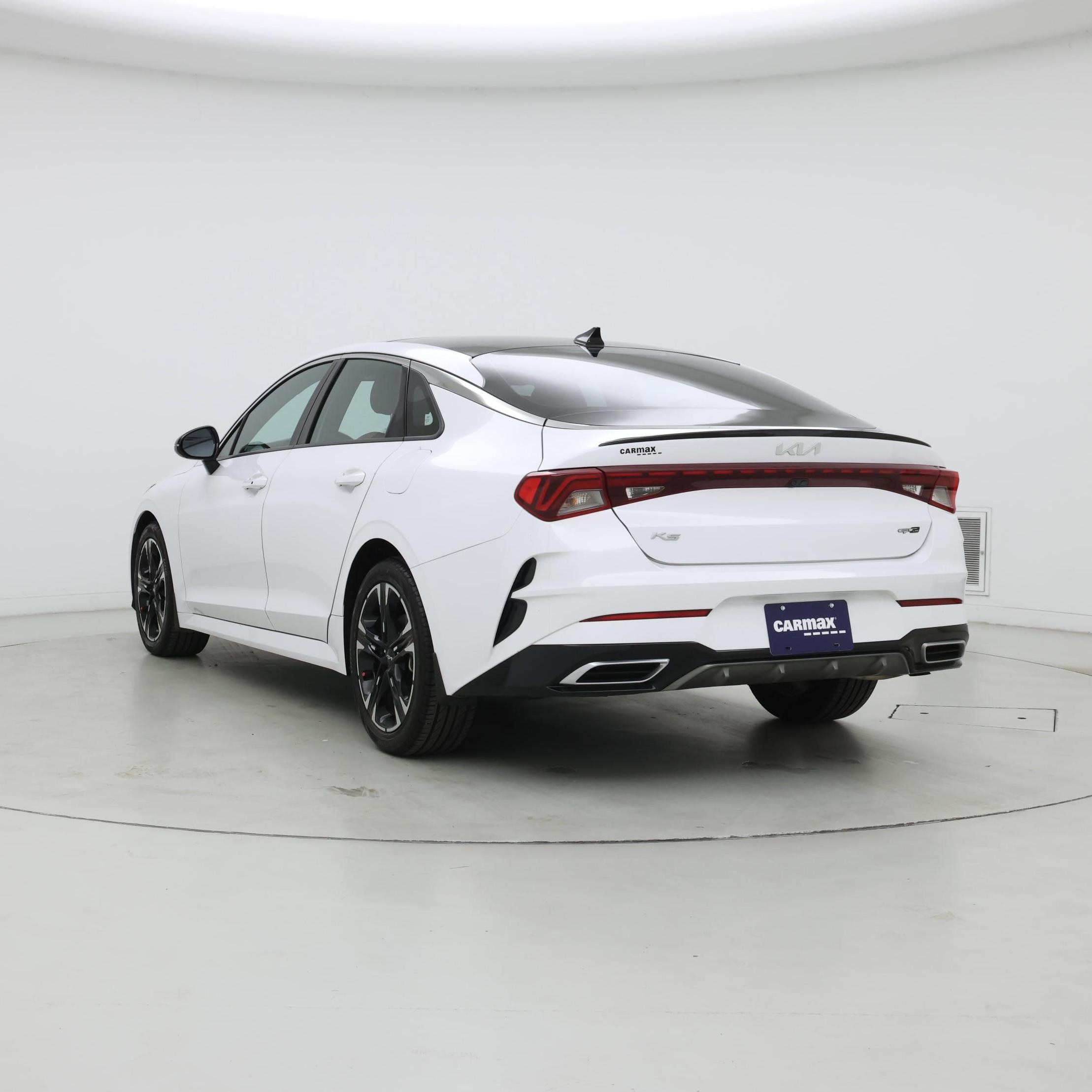 Thumbnail: 2022 Kia K5 - 2