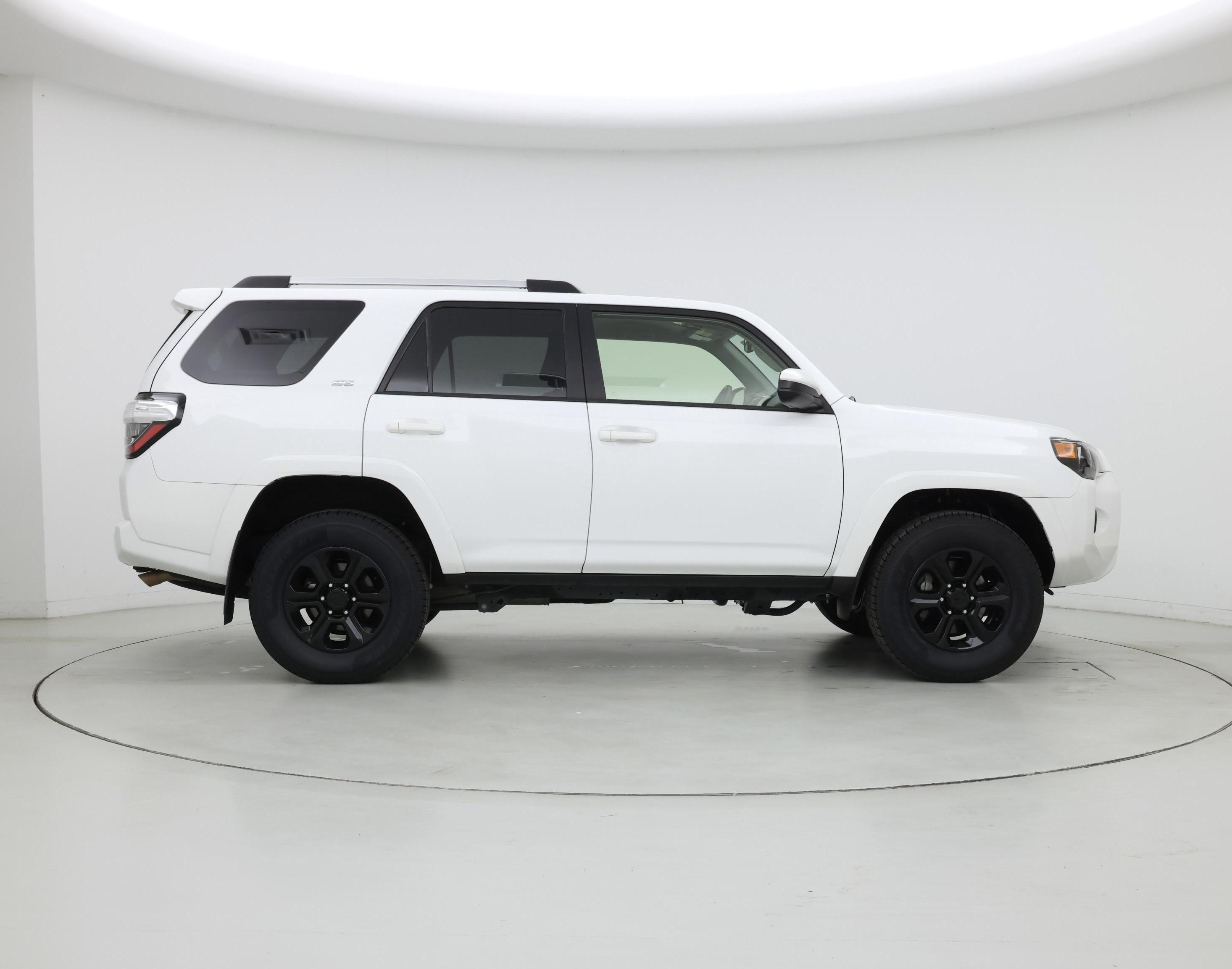 Thumbnail: 2024 Toyota 4Runner - 7
