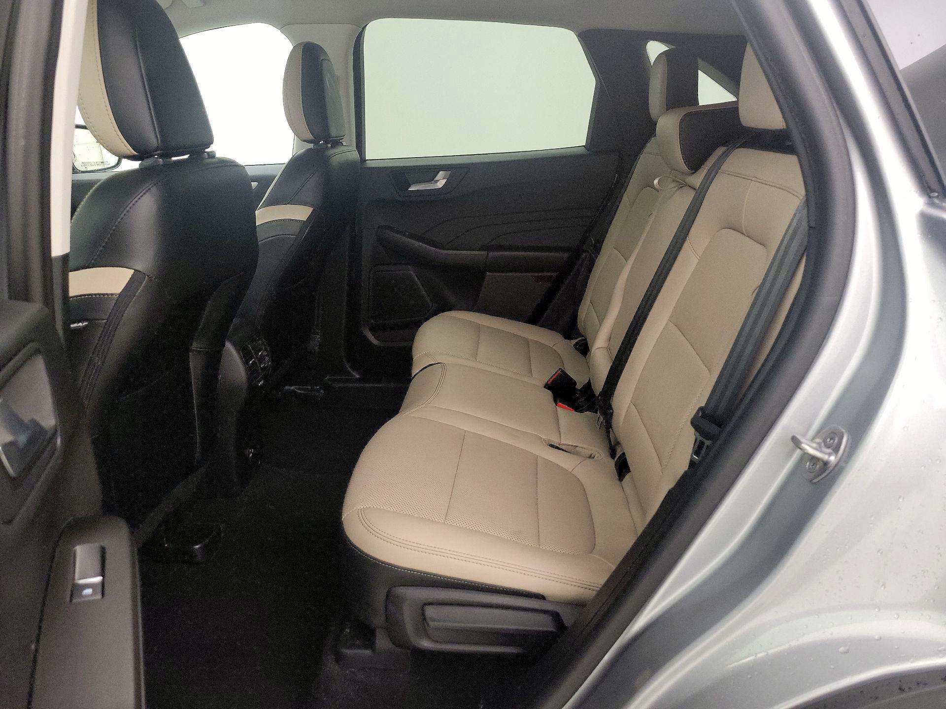 Thumbnail: 2021 Ford Escape - 19