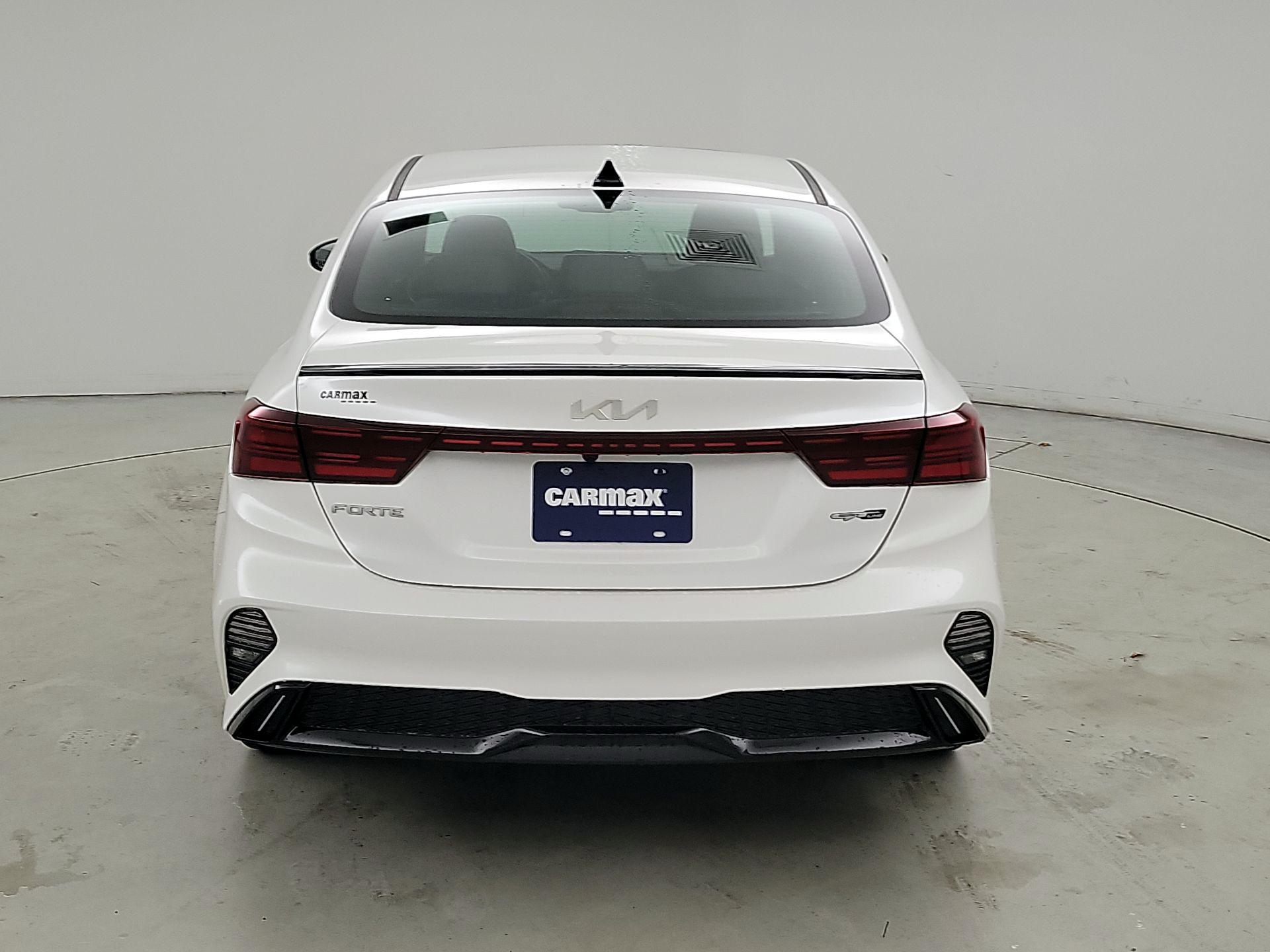 Thumbnail: 2024 Kia Forte - 6