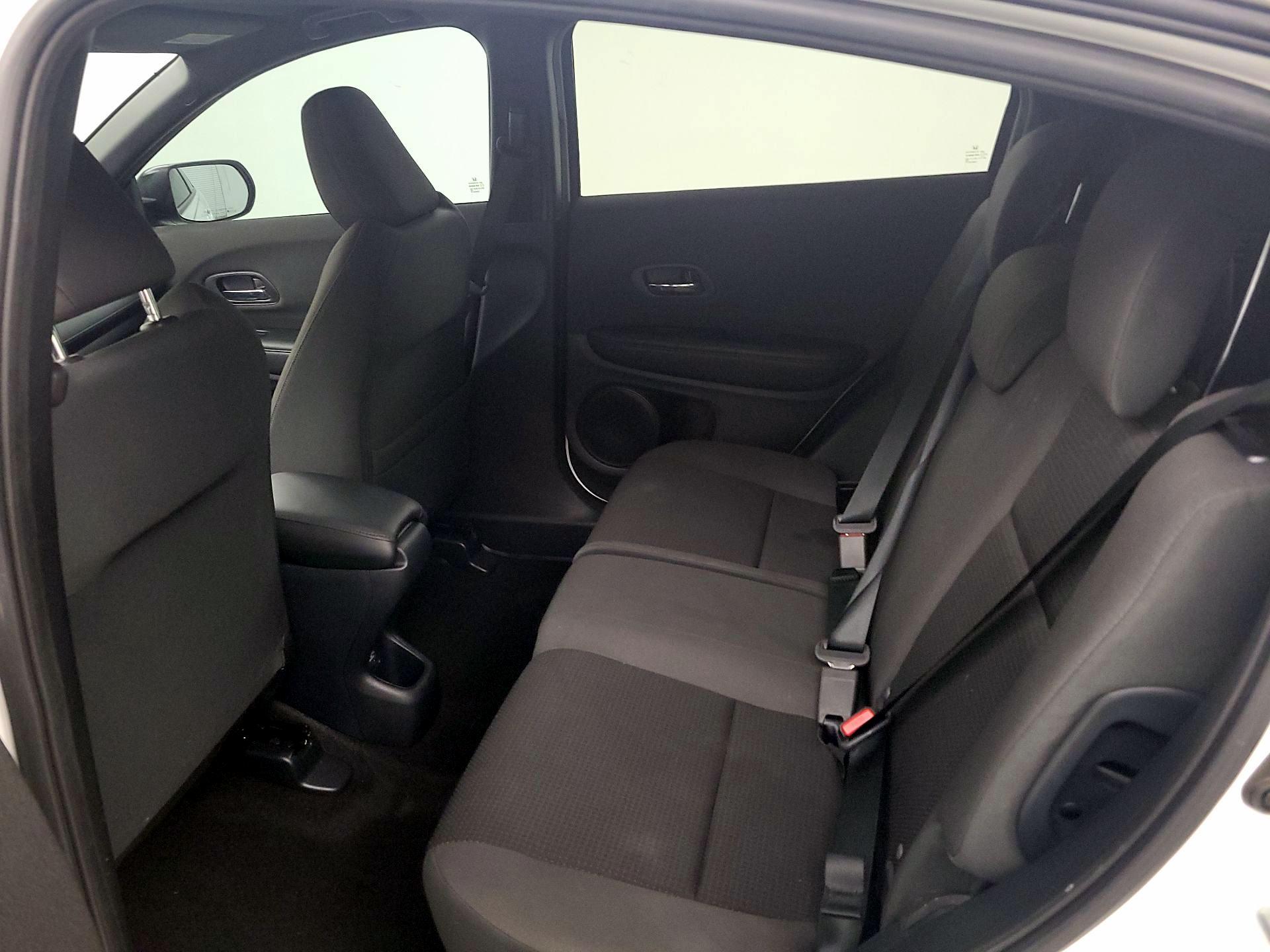 Thumbnail: 2021 Honda HR-V - 17