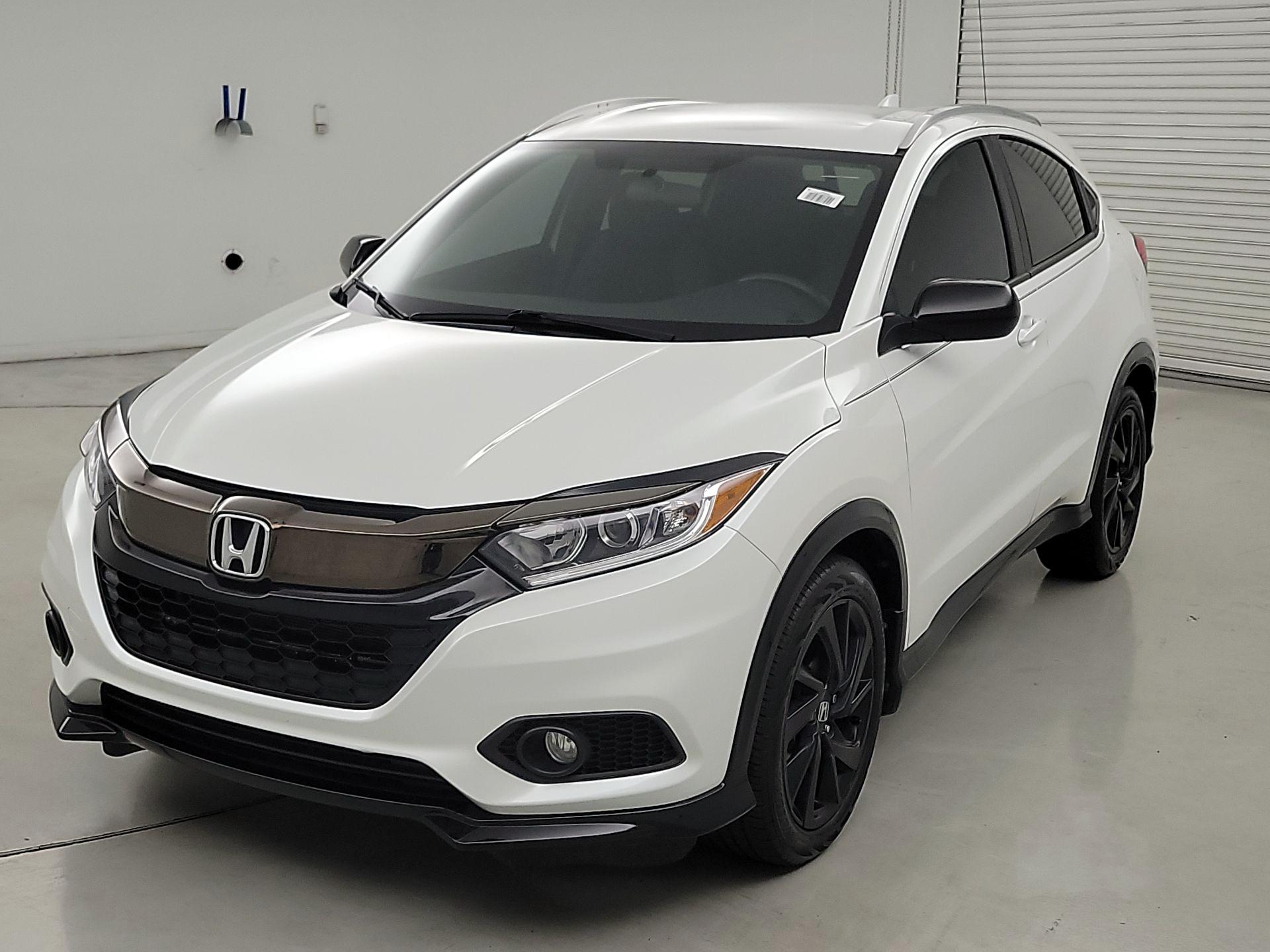 Thumbnail: 2021 Honda HR-V - 3