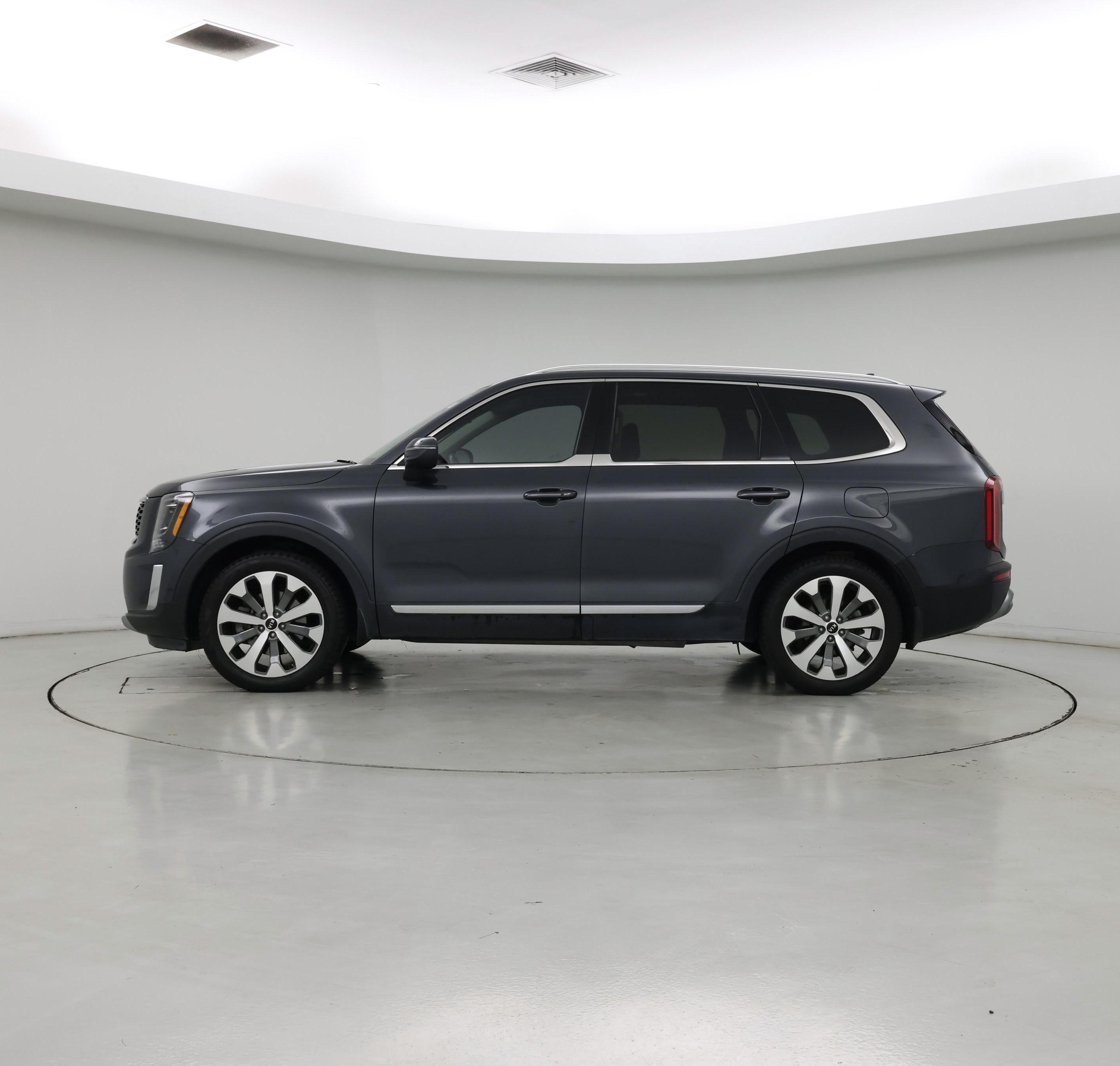 Thumbnail: 2020 Kia Telluride - 3