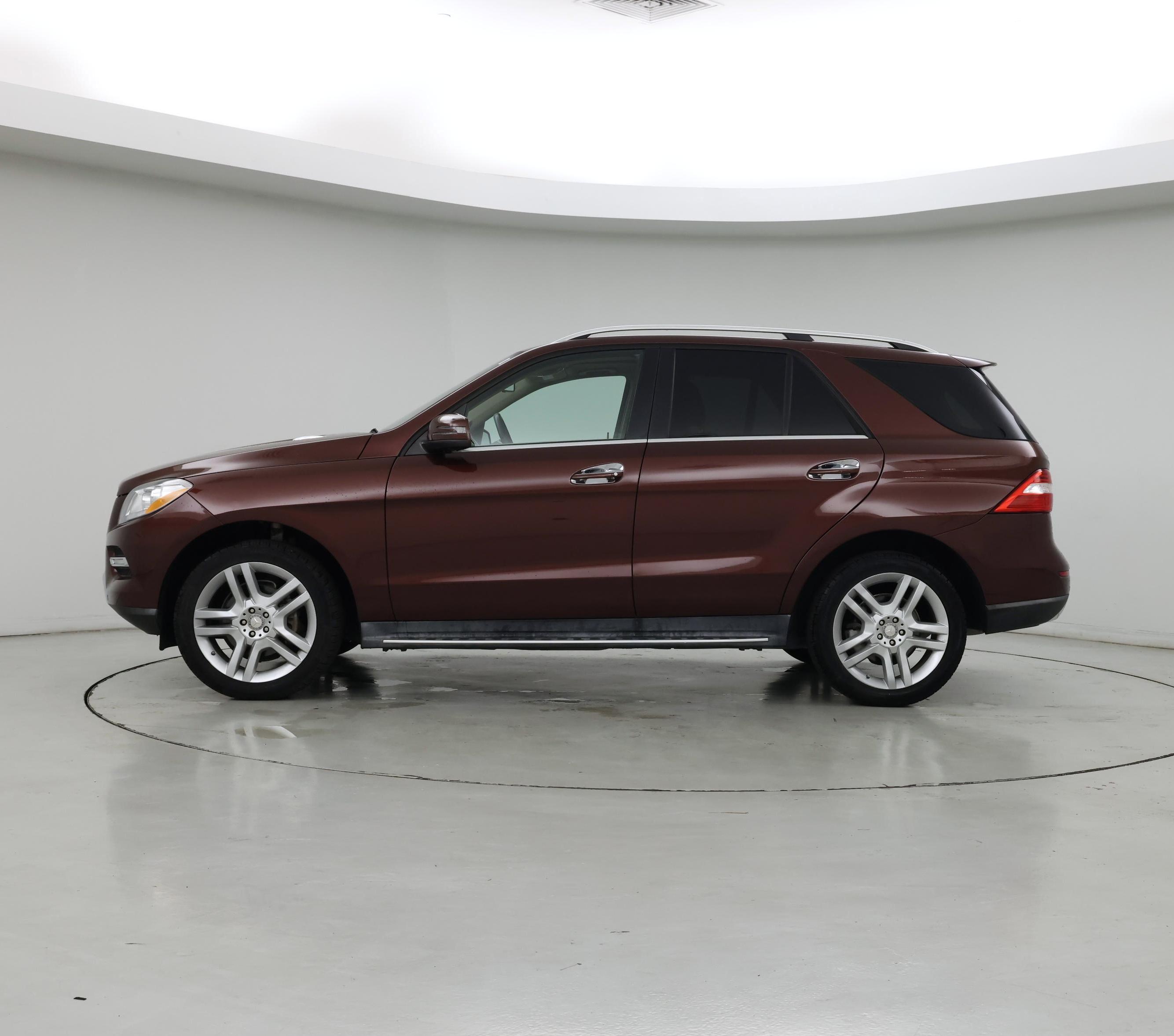 Thumbnail: 2015 Mercedes-Benz M-Class - 3