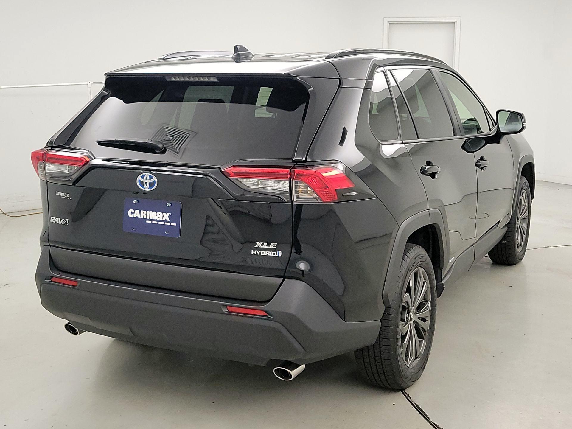 Thumbnail: 2022 Toyota RAV4 - 5