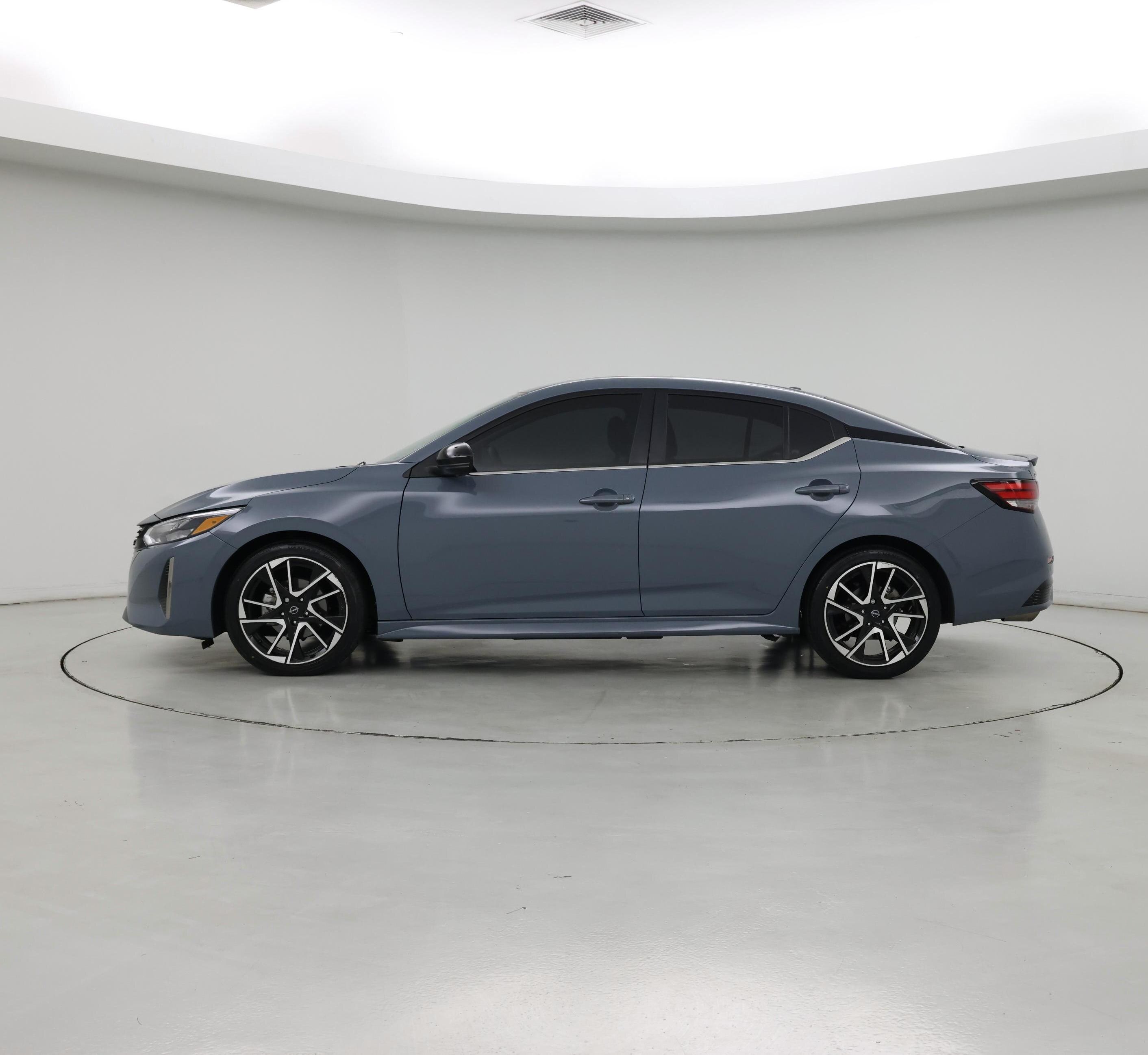 Thumbnail: 2024 Nissan Sentra - 3