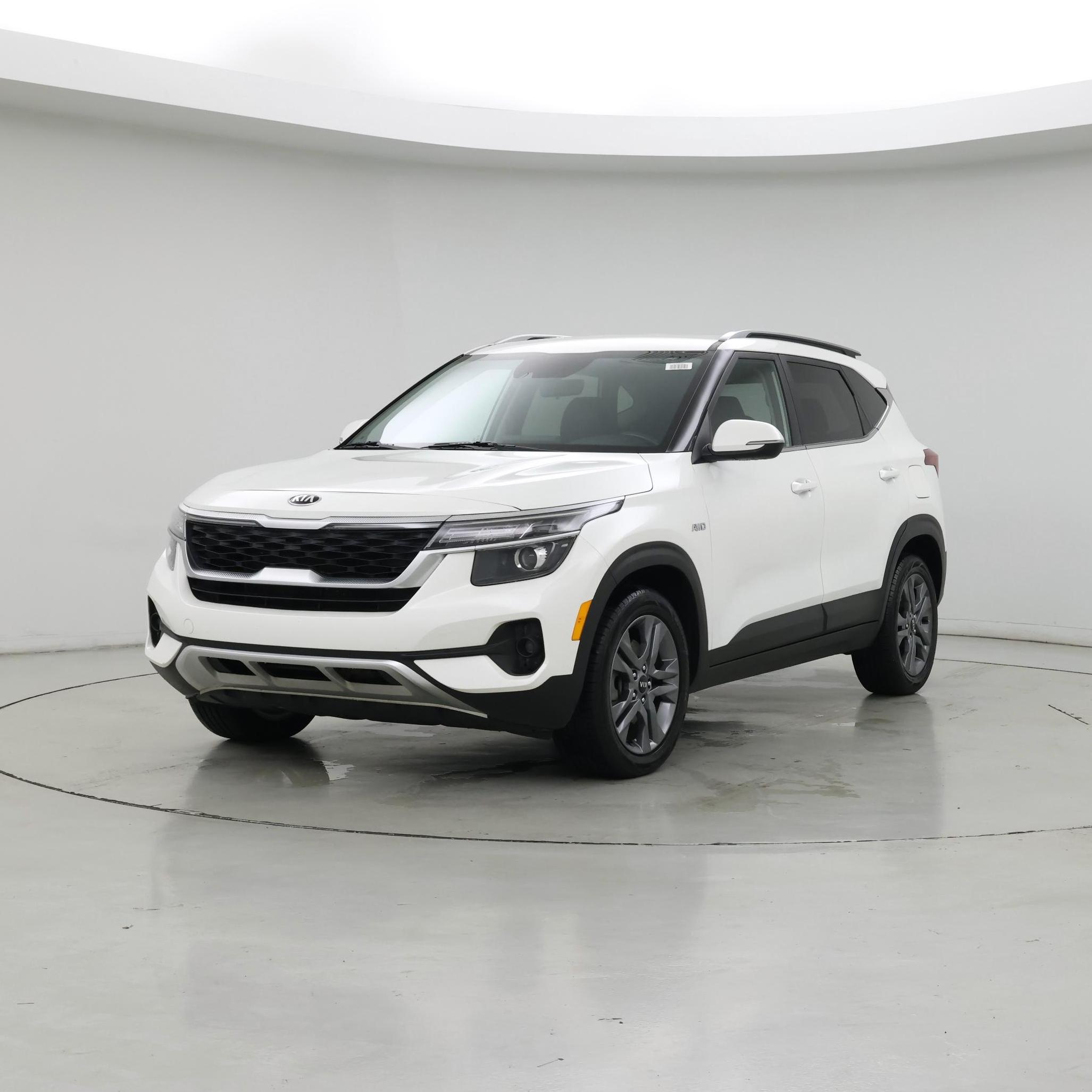Thumbnail: 2021 Kia Seltos - 4
