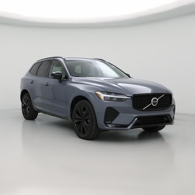 2023 Volvo XC60 B5 Plus Dark Theme
