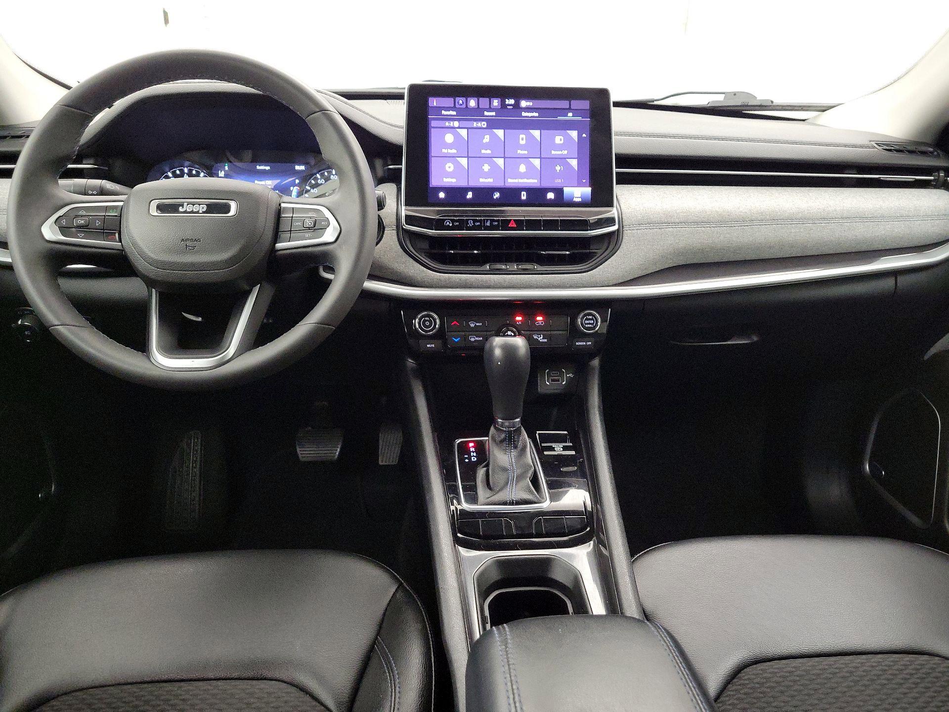 Thumbnail: 2022 Jeep Compass - 9