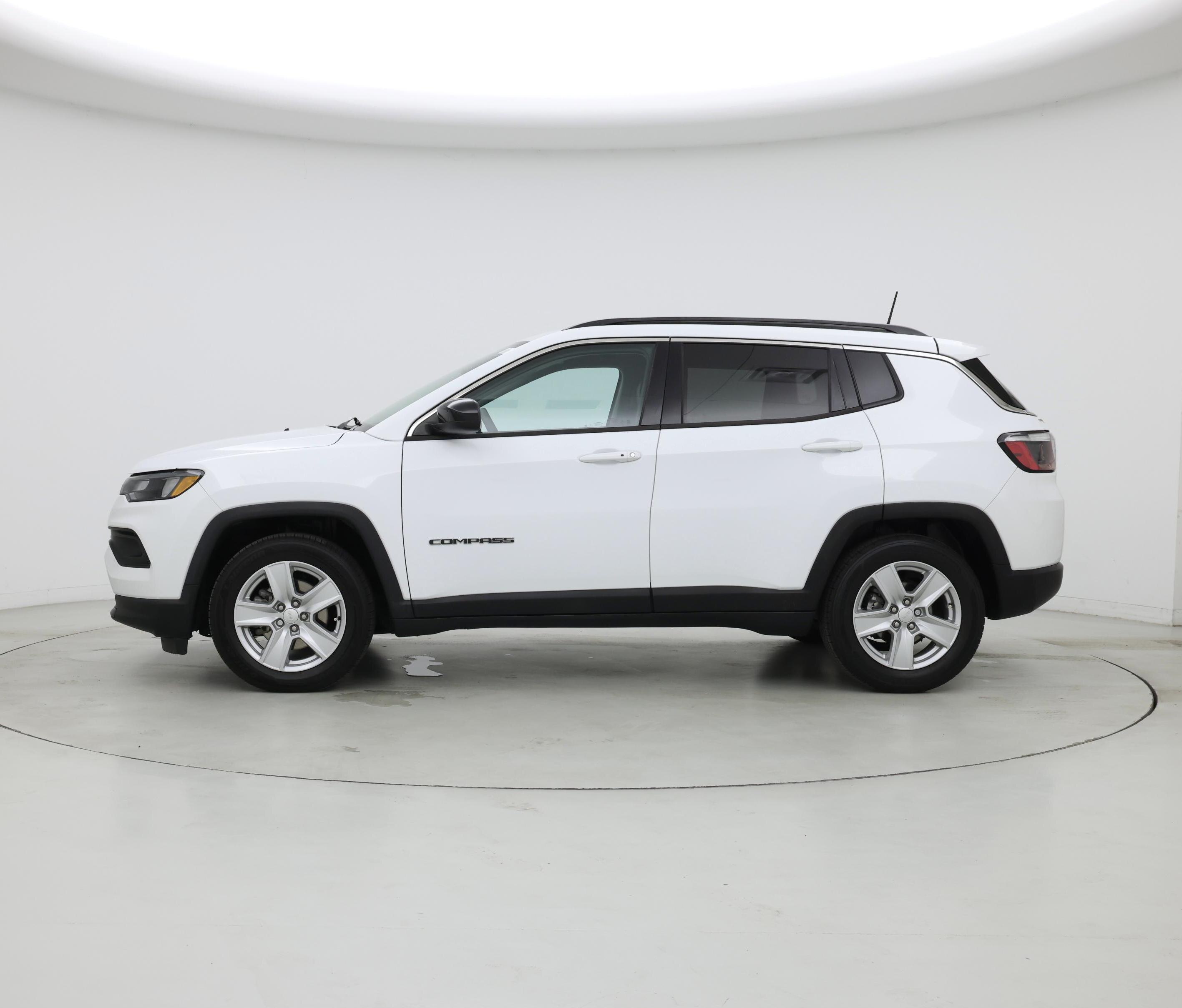 Thumbnail: 2022 Jeep Compass - 3