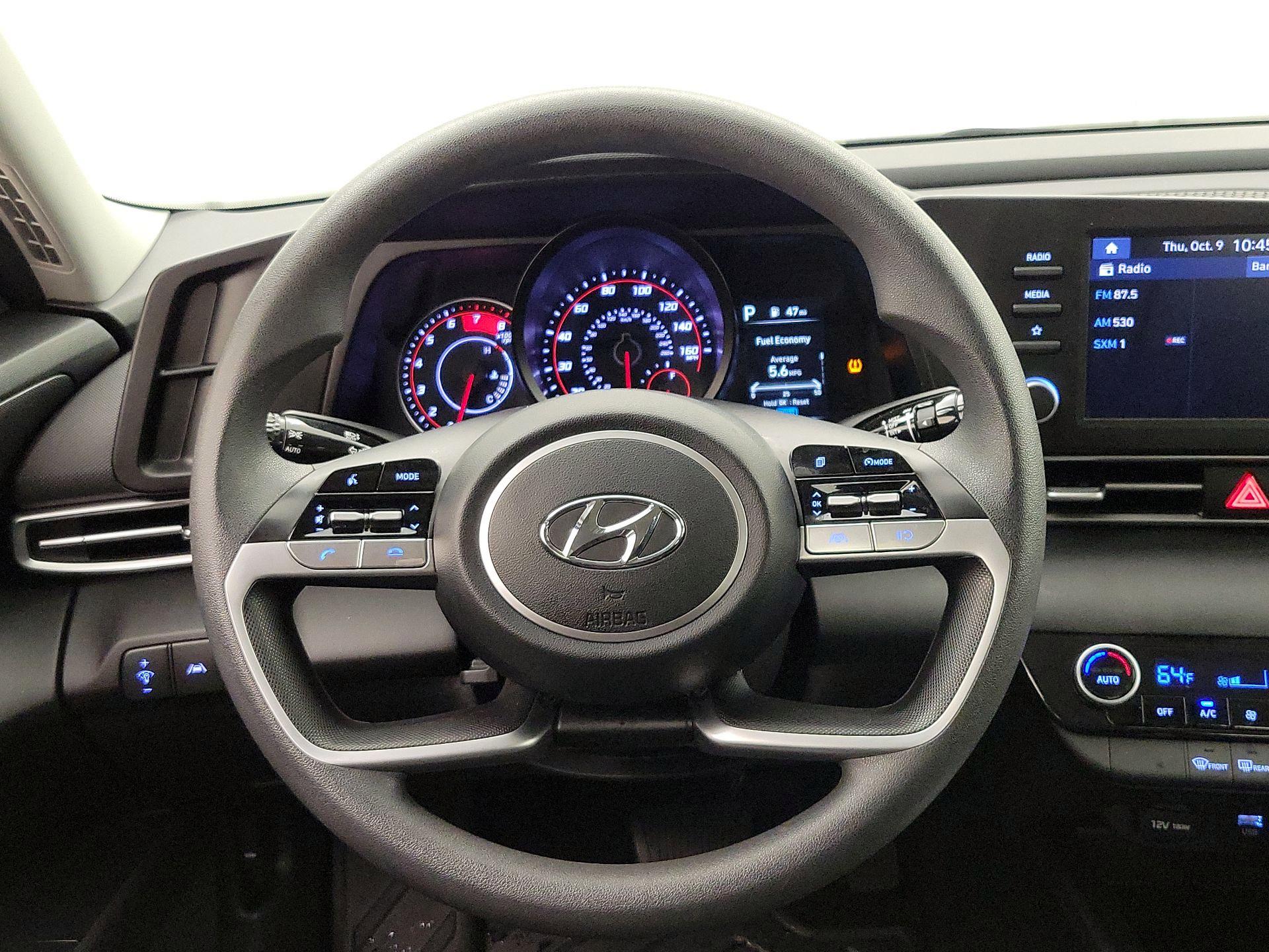 Thumbnail: 2023 Hyundai Elantra - 10