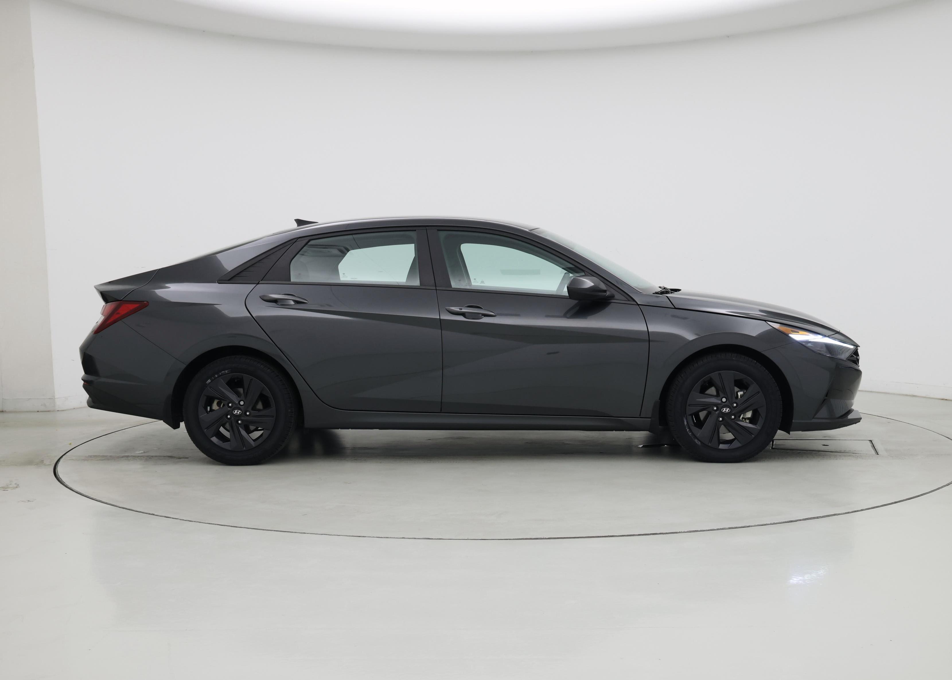 Thumbnail: 2023 Hyundai Elantra - 7