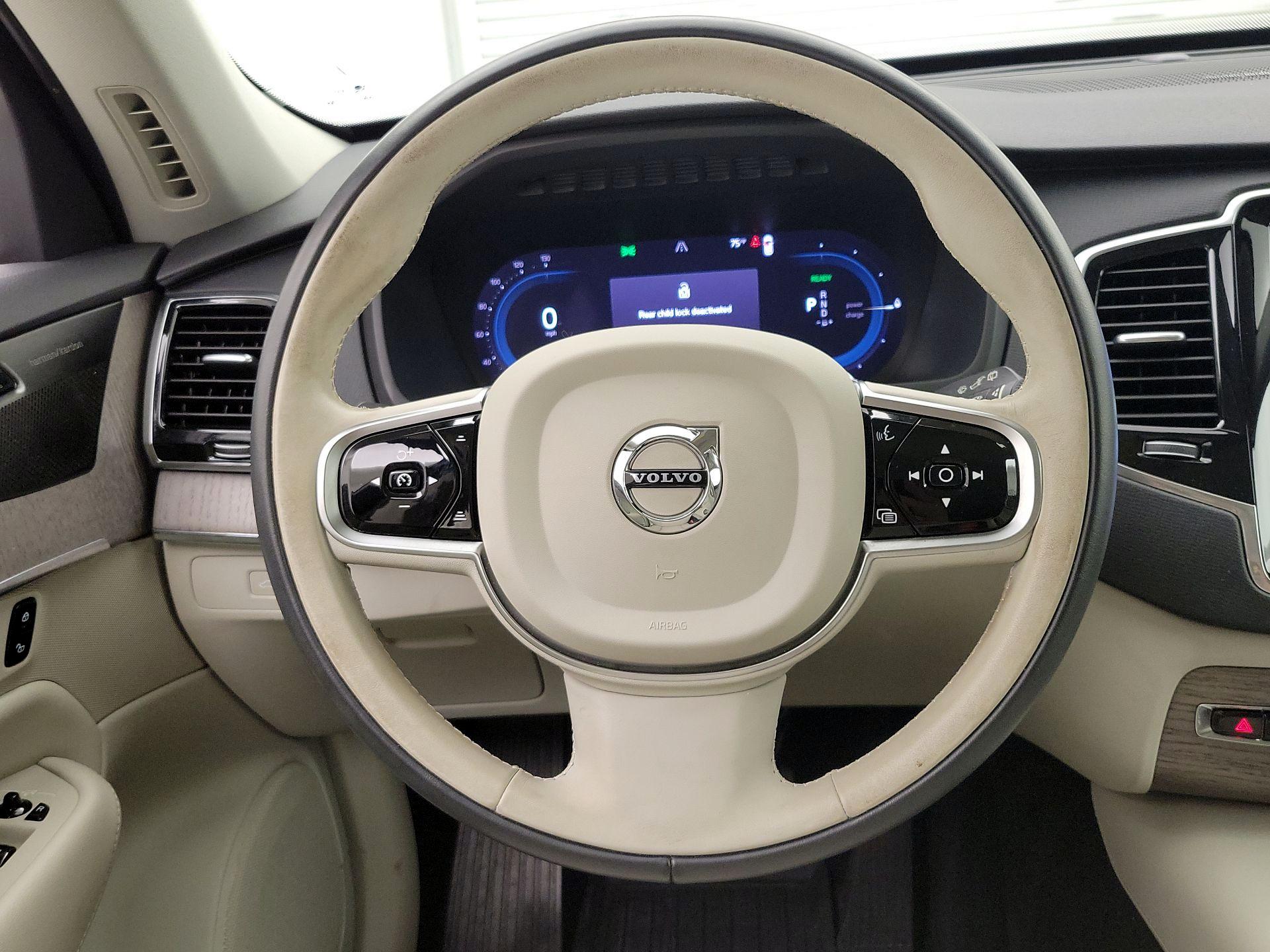 Thumbnail: 2024 Volvo XC90 - 10