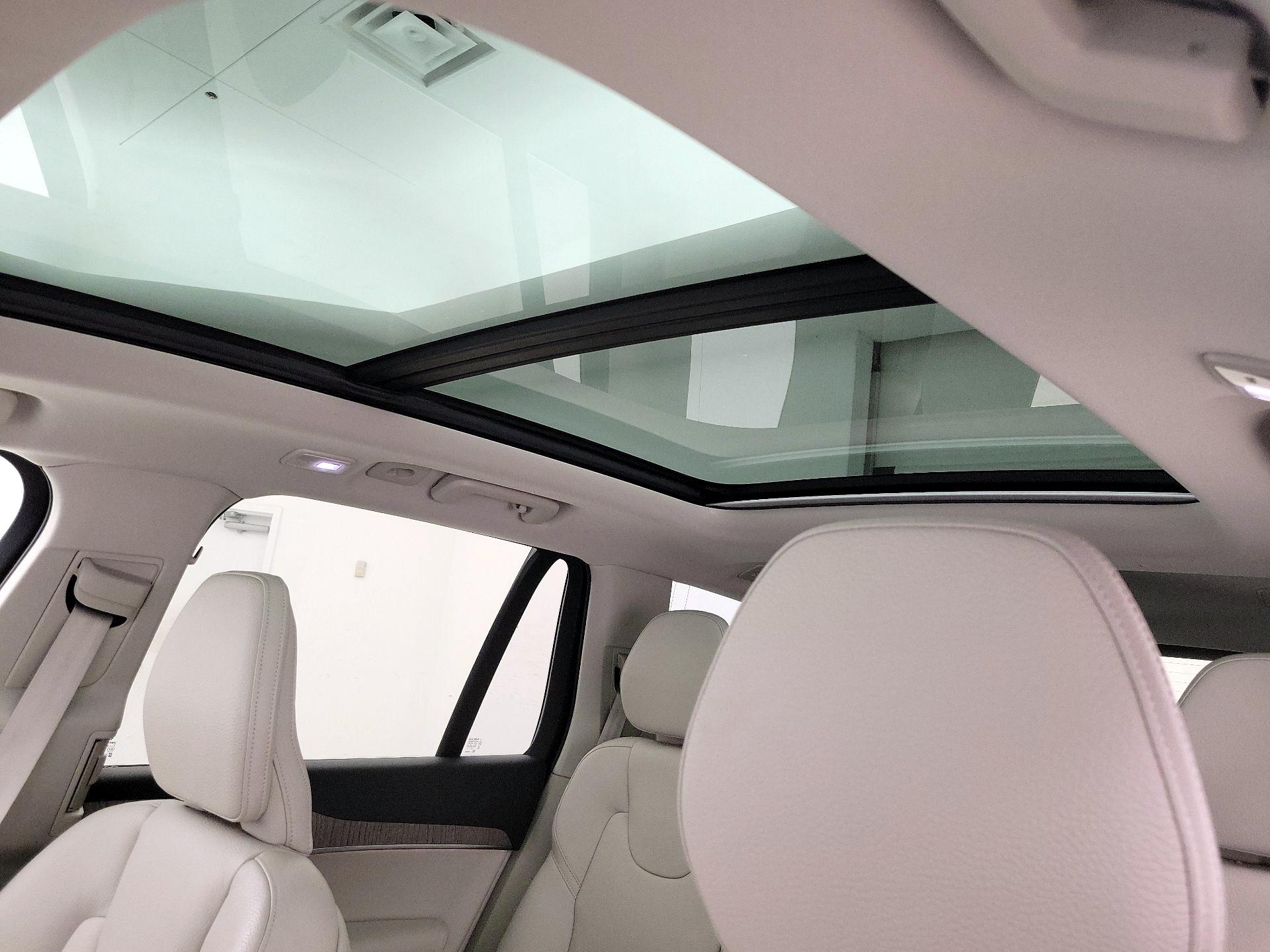 Thumbnail: 2024 Volvo XC90 - 19