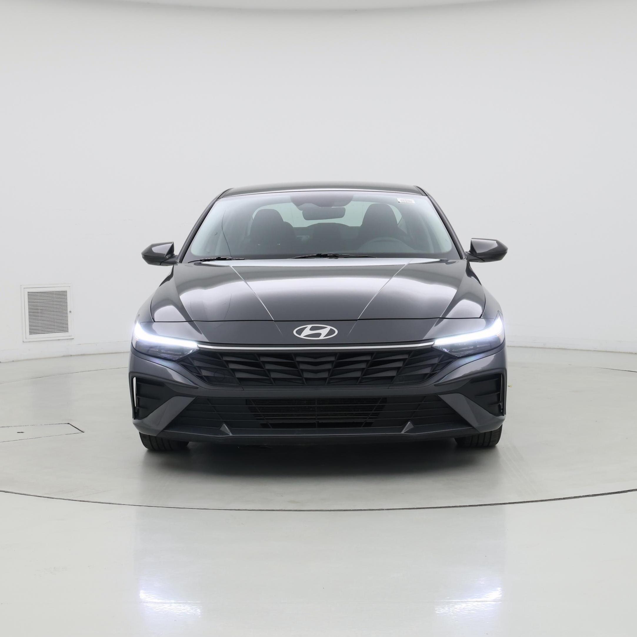 Thumbnail: 2024 Hyundai Elantra - 5