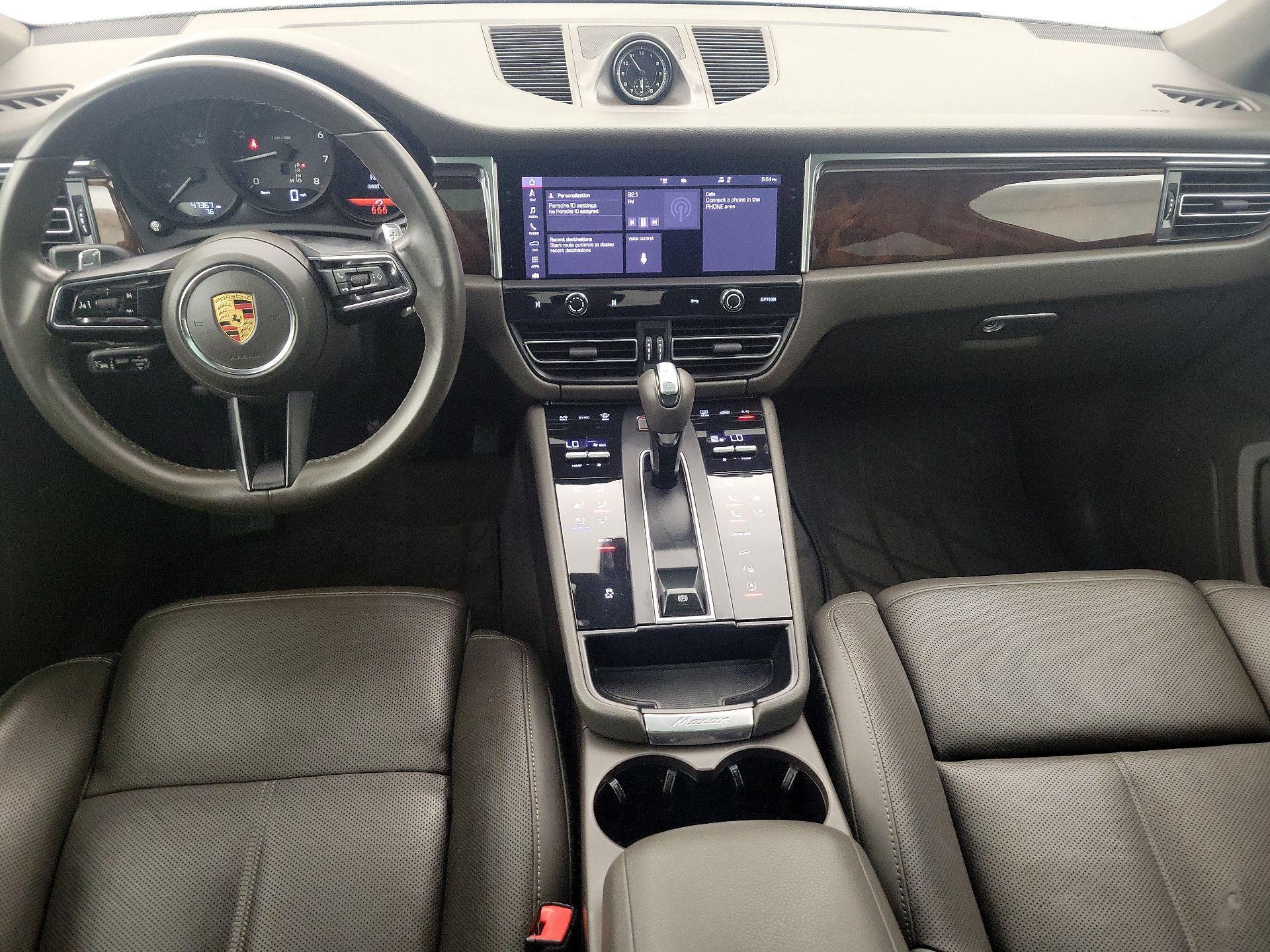 Thumbnail: 2022 Porsche Macan - 9